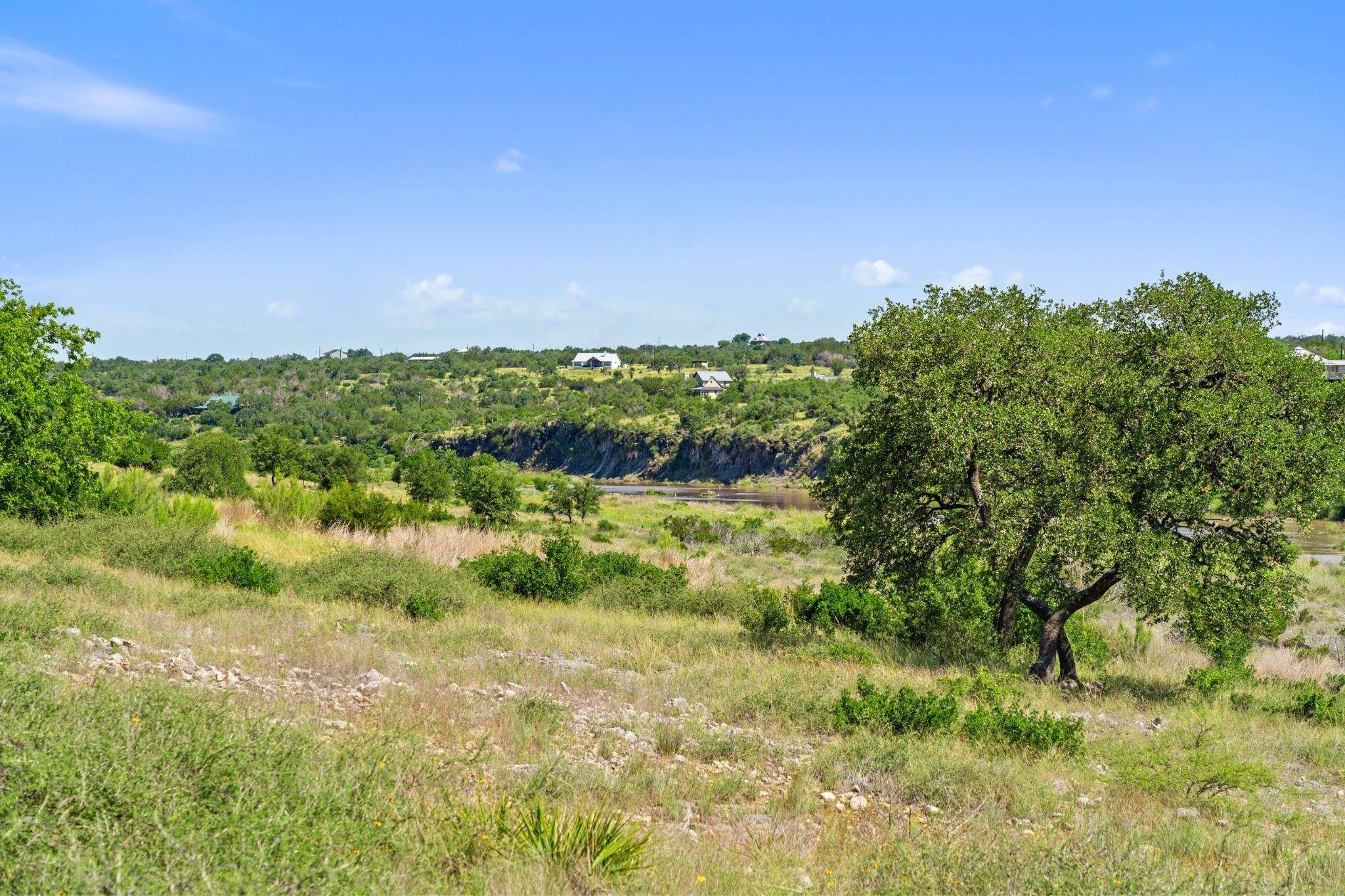 620 Rio Vista RD, Johnson City, TX 78636