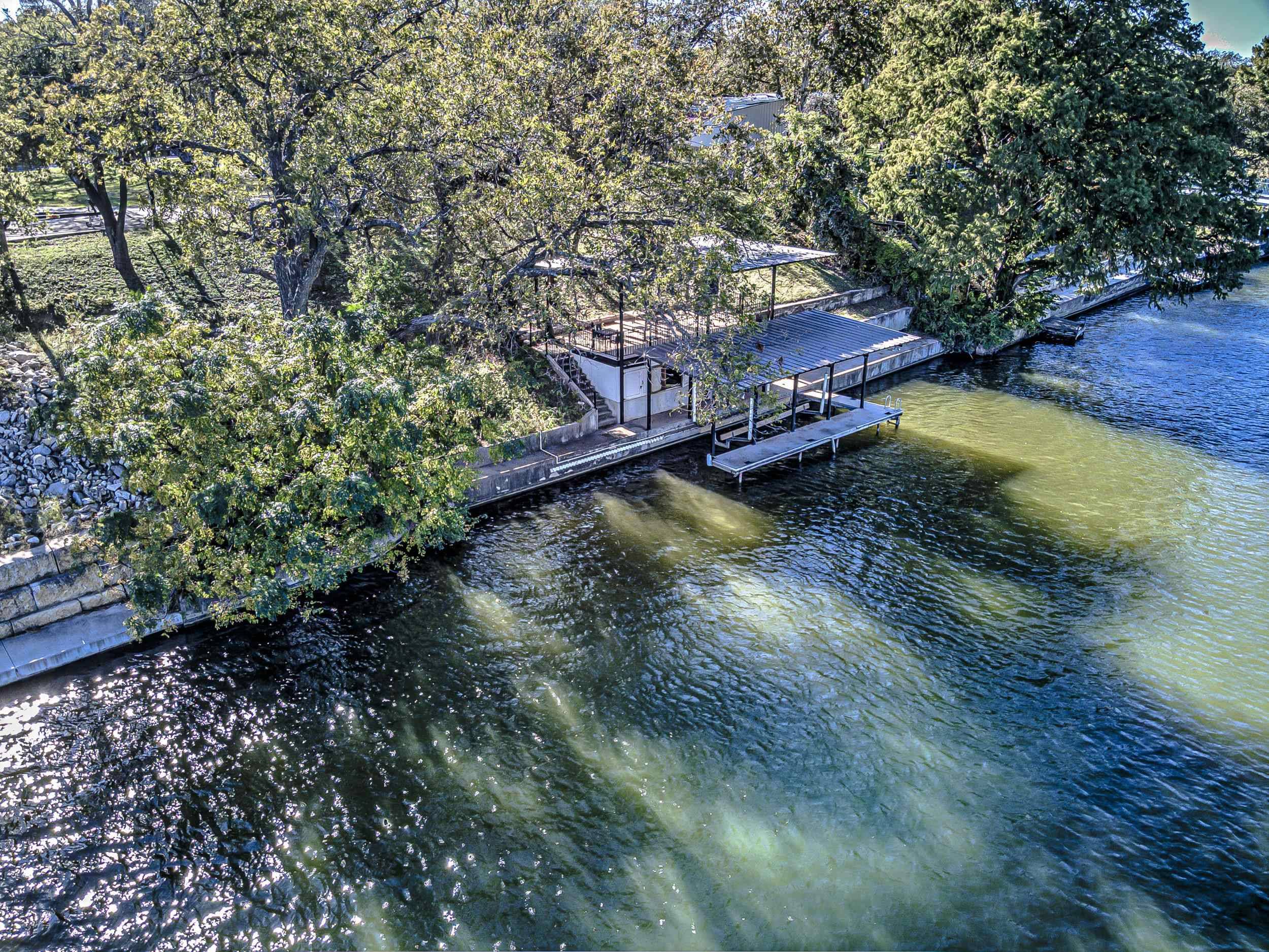 500 Lakeshore DR, Marble Falls, TX 78654