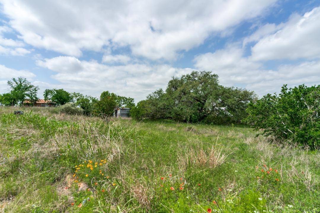 501 Vernon AVE, Llano, TX 78643