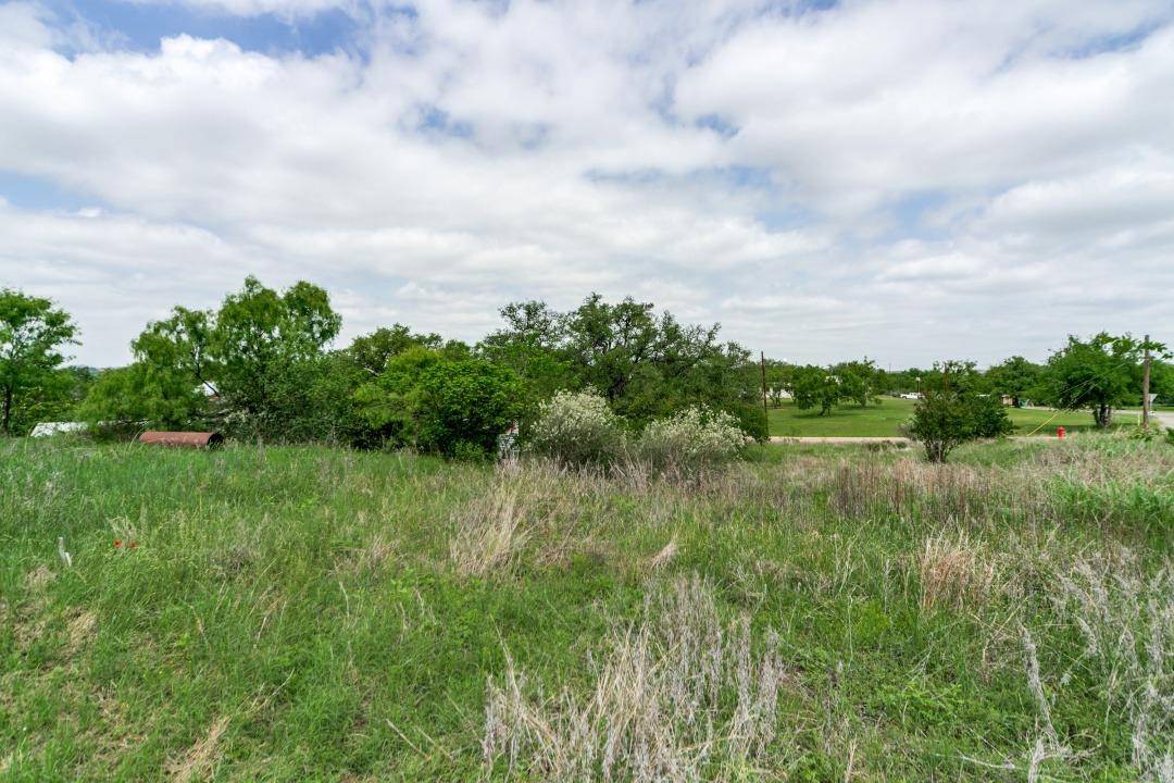 501 Vernon AVE, Llano, TX 78643
