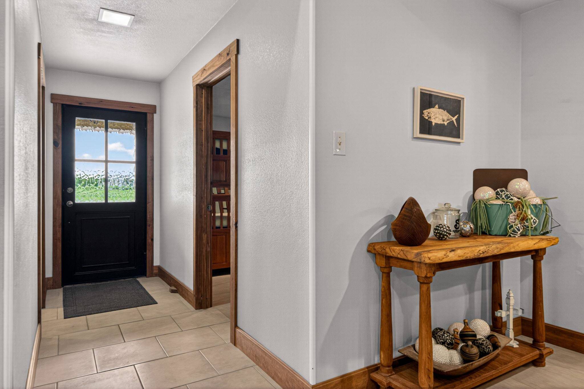 704 Golden Beach Dr, Buchanan Dam, TX 78609