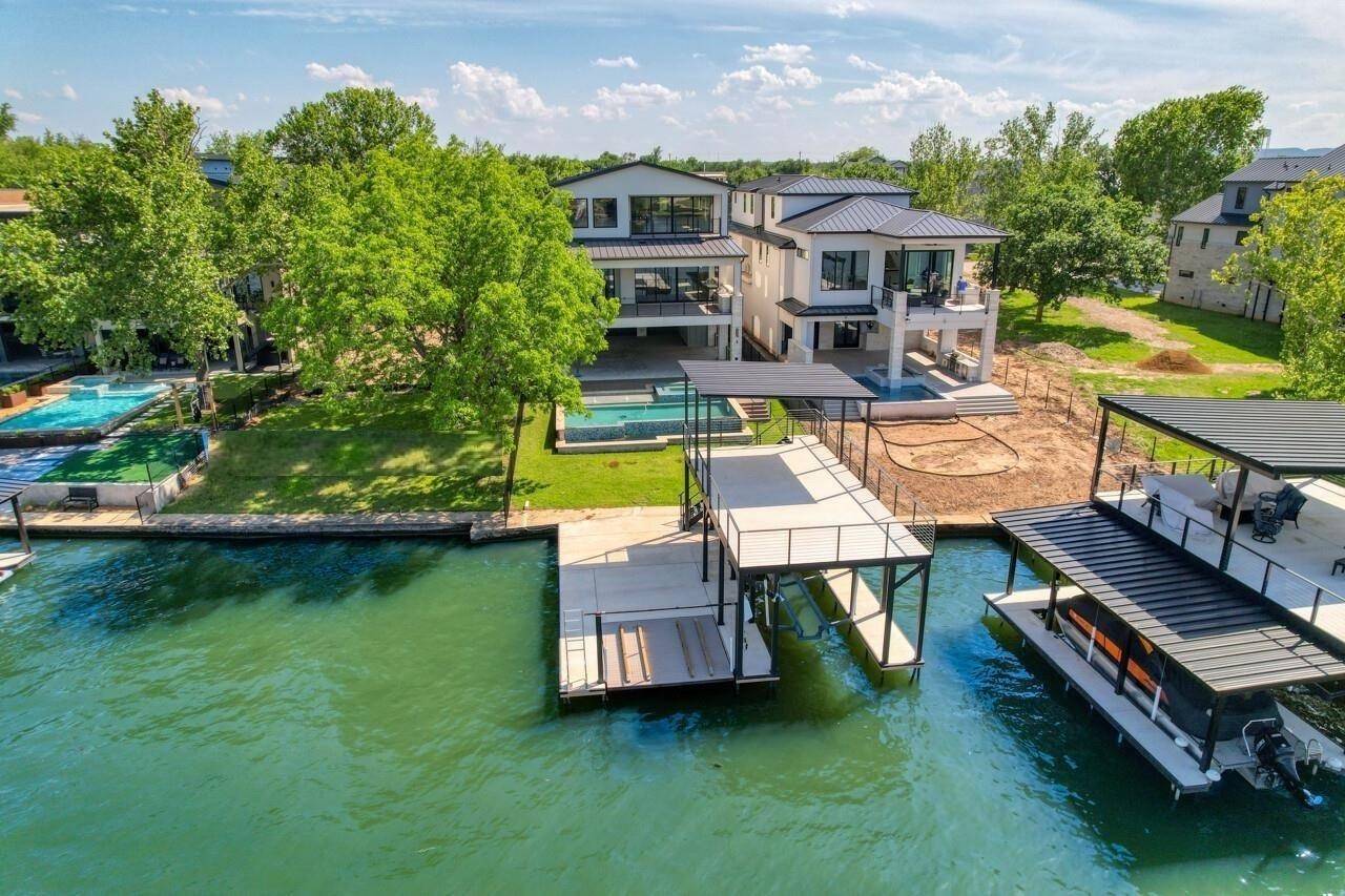 525 Lake Street, Kingsland, TX 78639