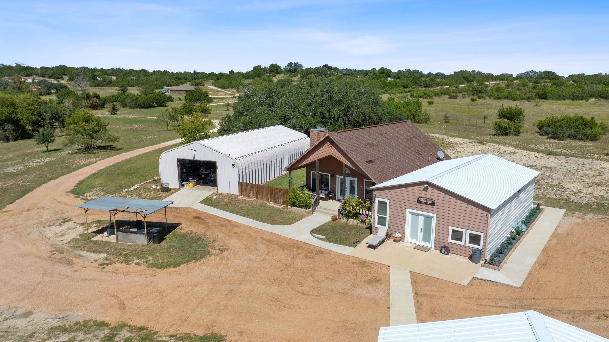 397 Private Road 3072, Lampasas, TX 76550-3949