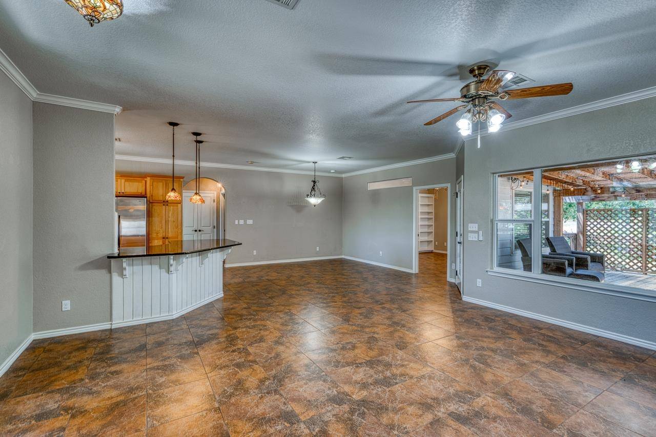 1863 Greenwood Lane, Kingsland, TX 78639-5944
