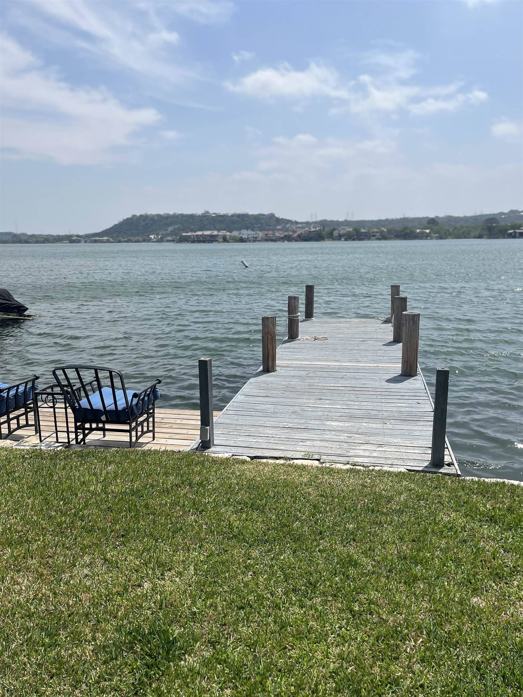 103 Island Dr, Horseshoe Bay, TX 78657