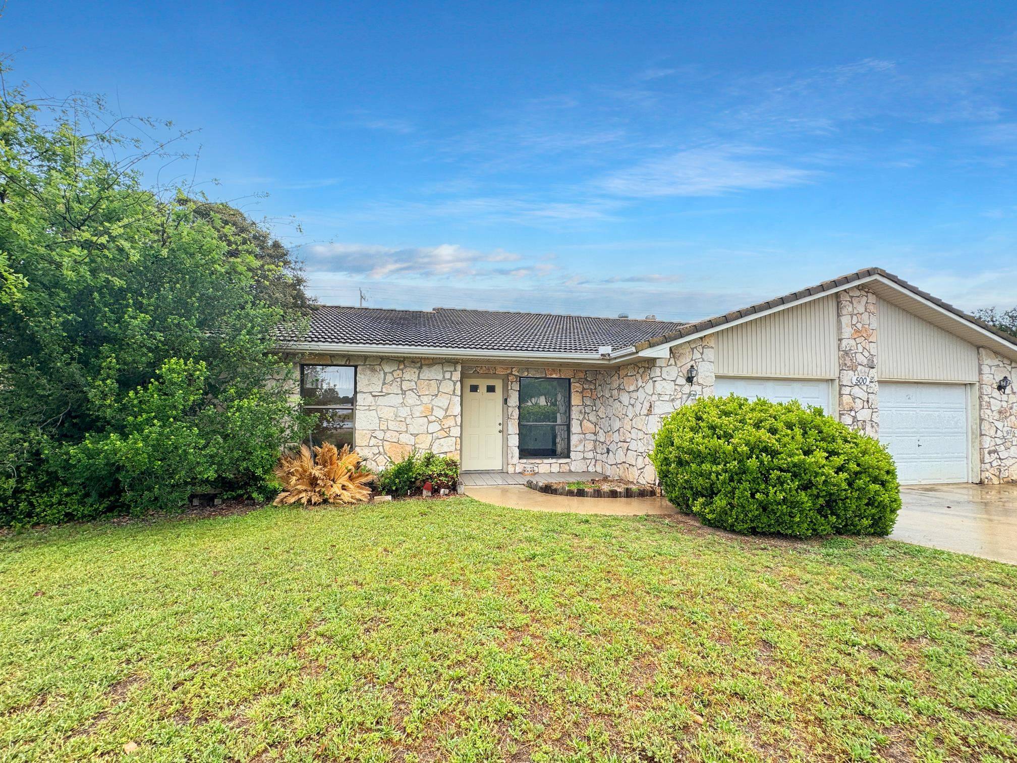 500 Hi Circle W, Horseshoe Bay, TX 78657