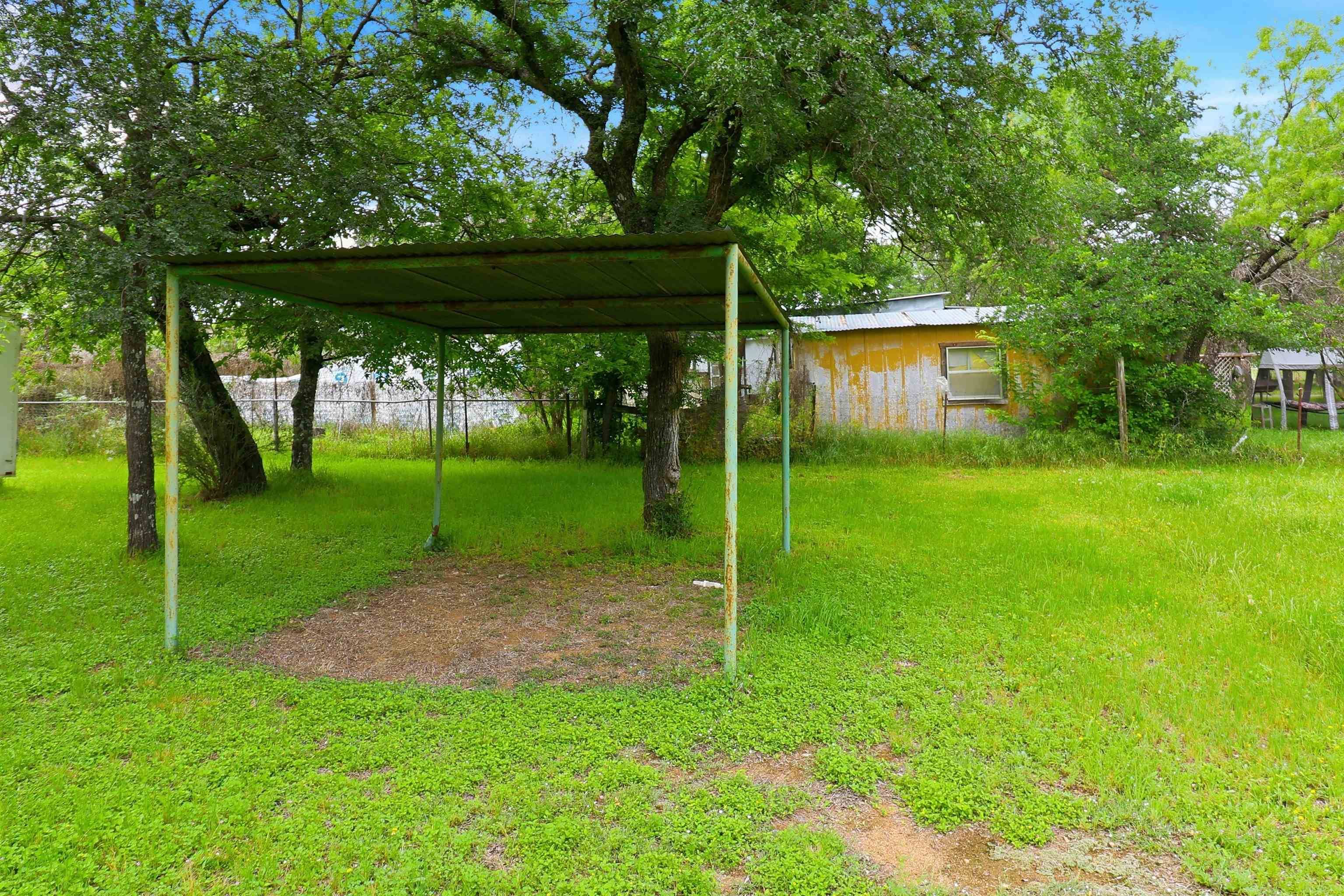 1503 Glen Forest, Granite Shoals, TX 78654