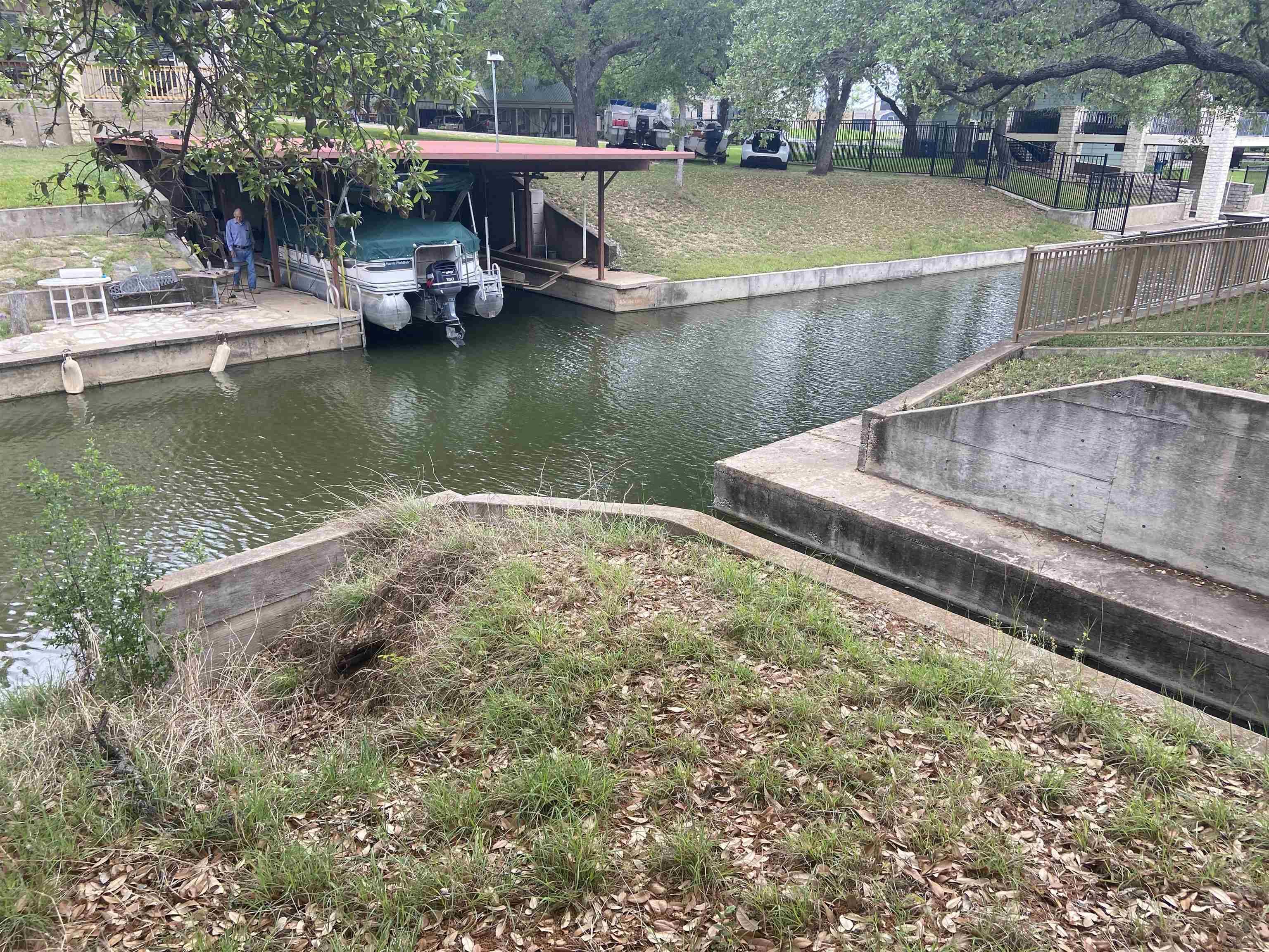 126 Sprucewood, Sunrise Beach, TX 78643-9999