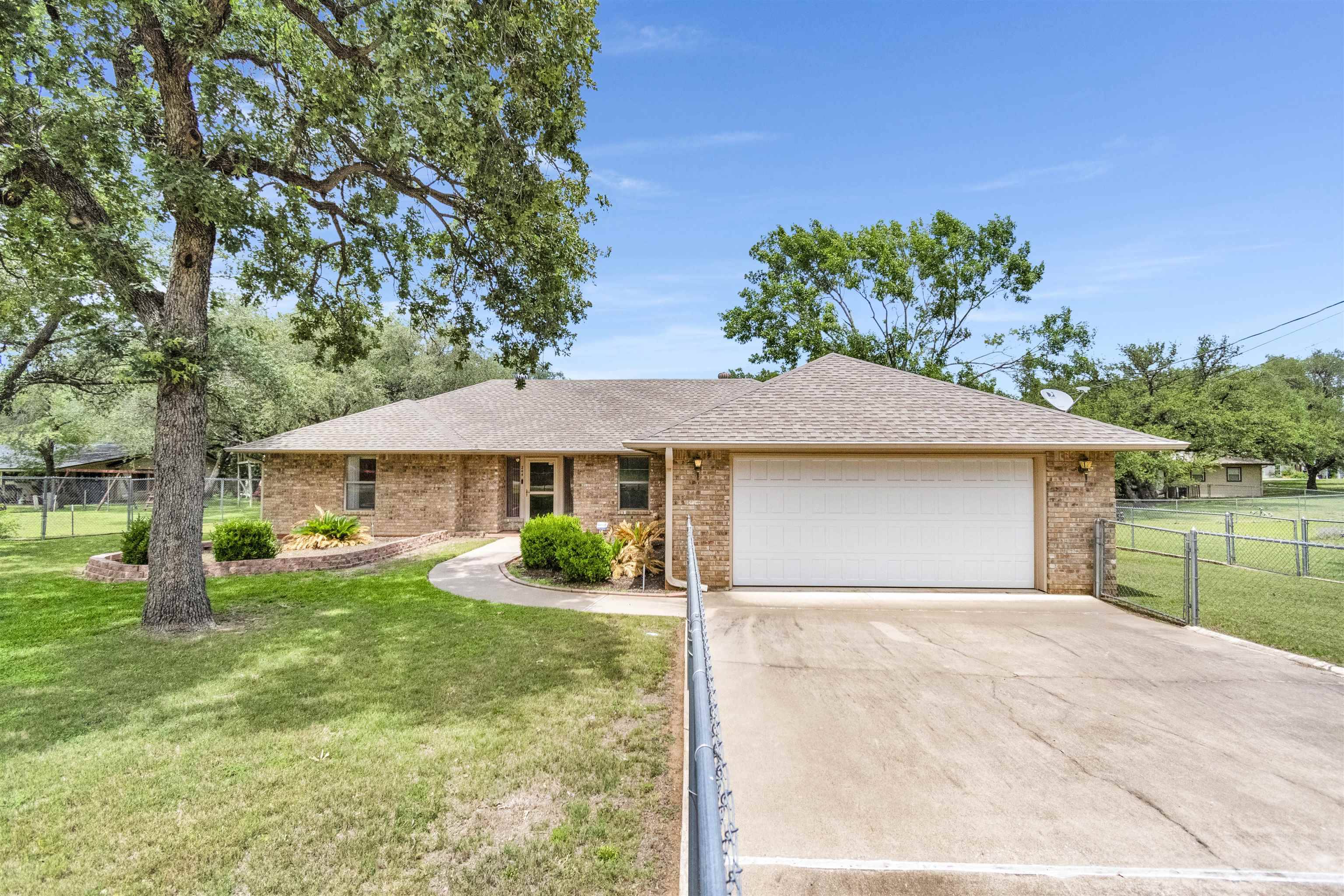 244 Driftwood Dr, Granite Shoals, TX 78654