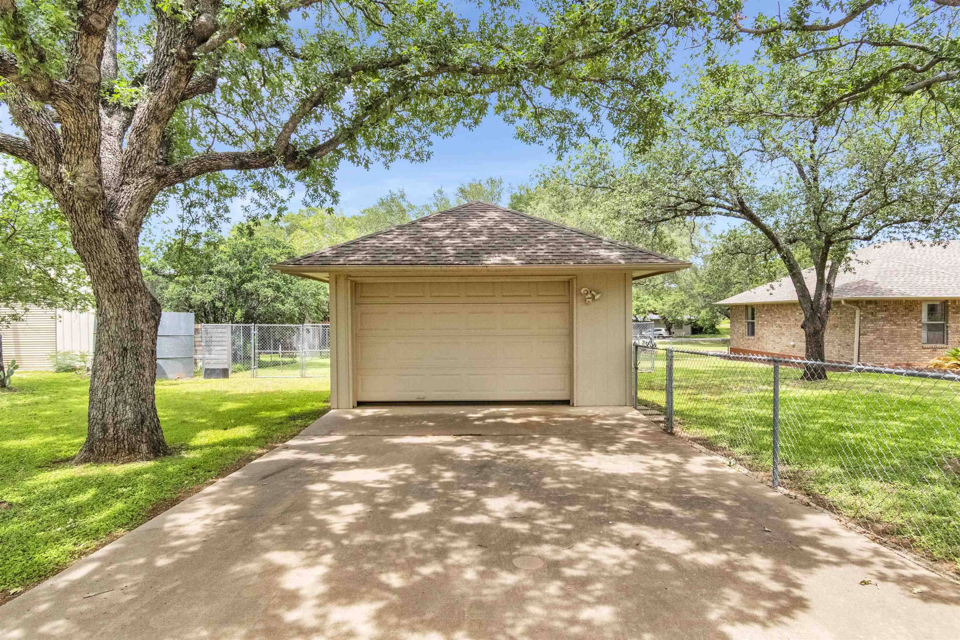 244 Driftwood Dr, Granite Shoals, TX 78654