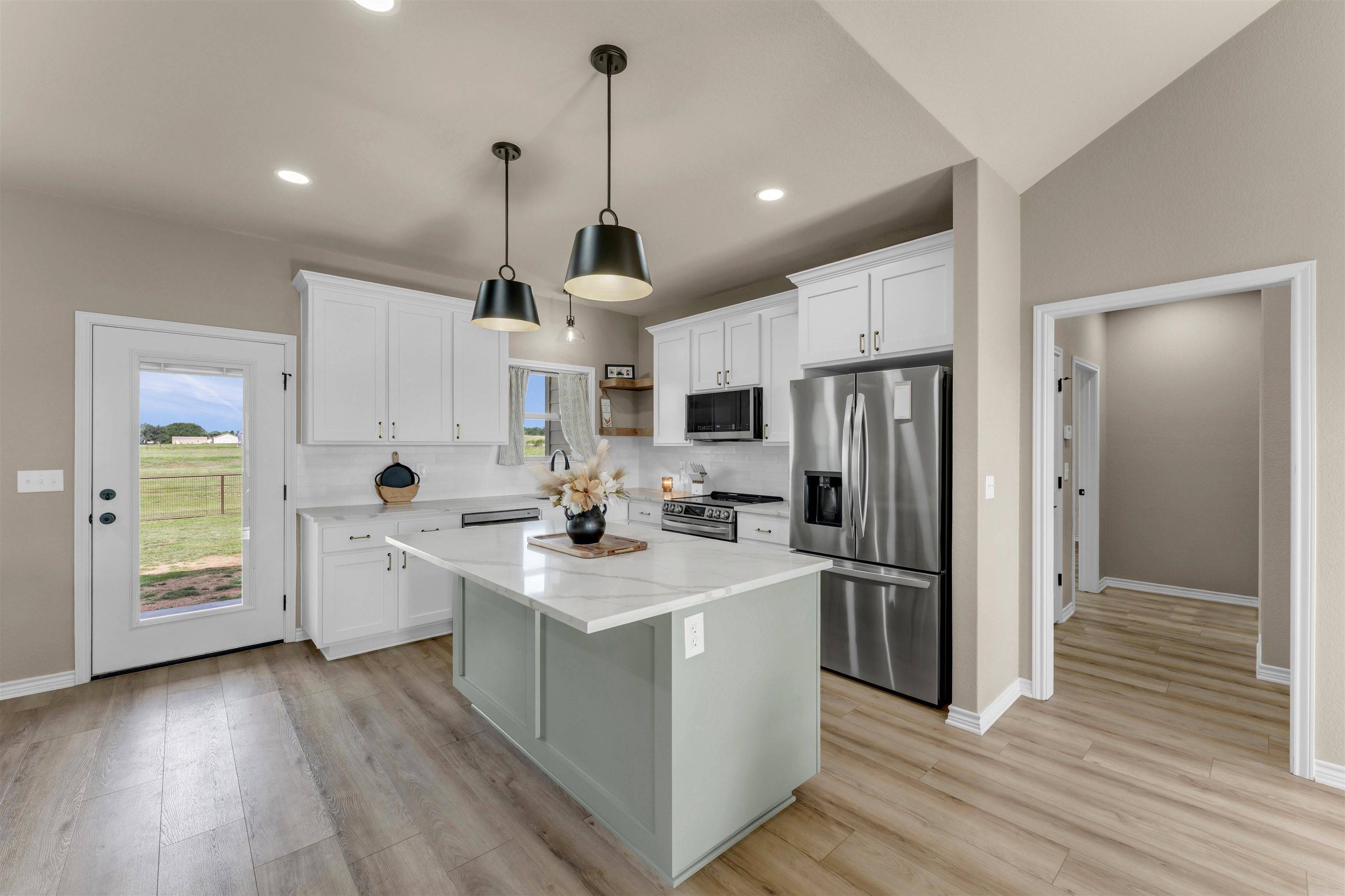 494 Johnson RD, Mason, TX 76856