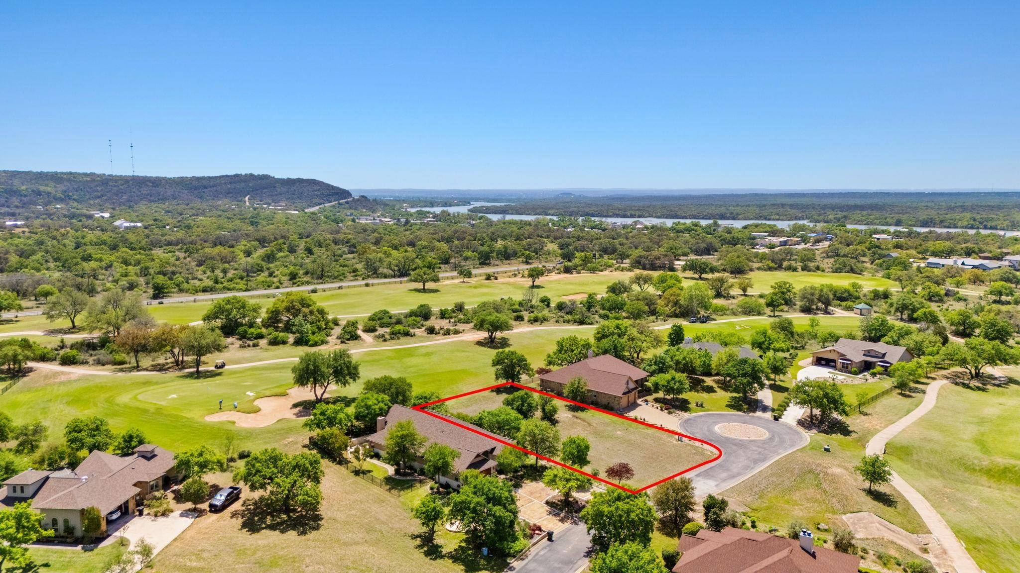 205 Tarrington LN, Kingsland, TX 78639