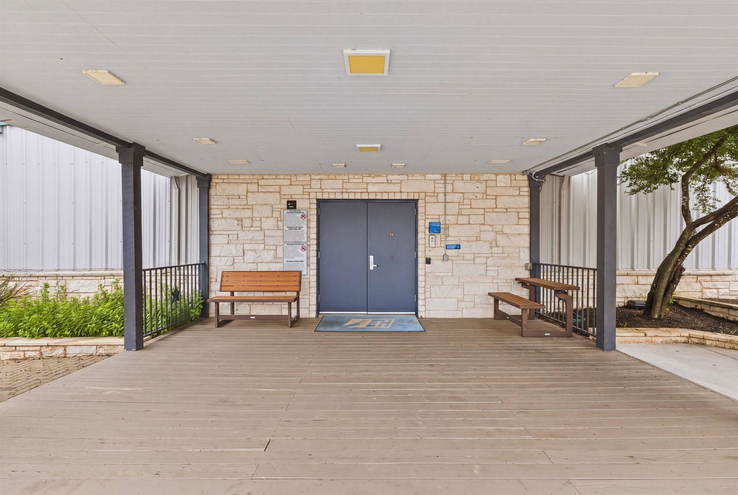 1506 N US HWY 281, Johnson City, TX 78636