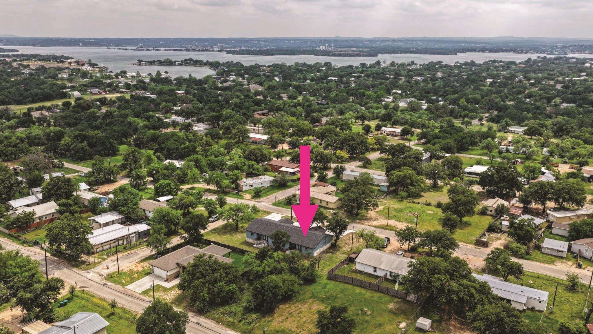 337 E Castlewood, Granite Shoals, TX 78654
