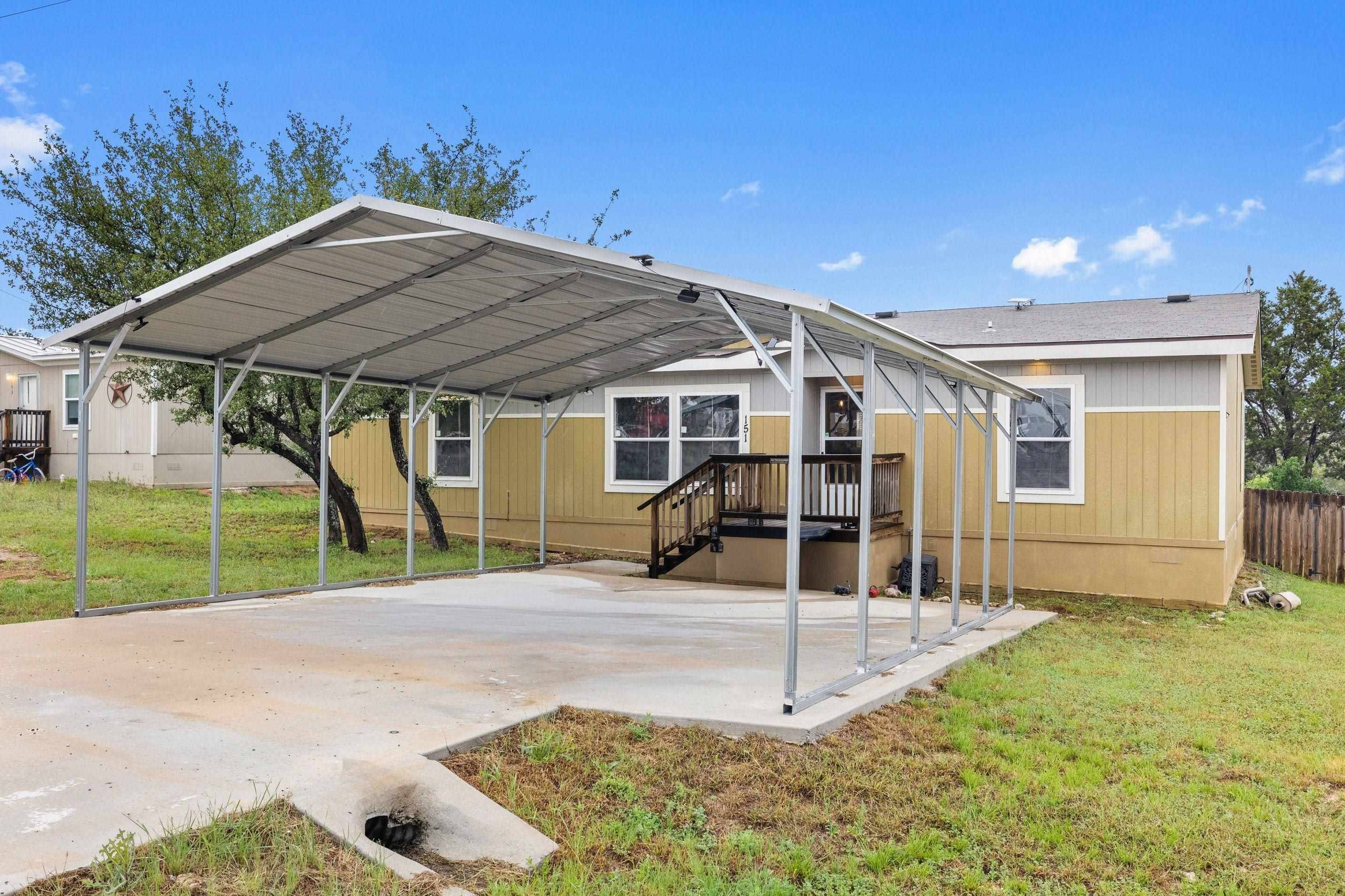 151 Brianna CIR, Johnson City, TX 78636