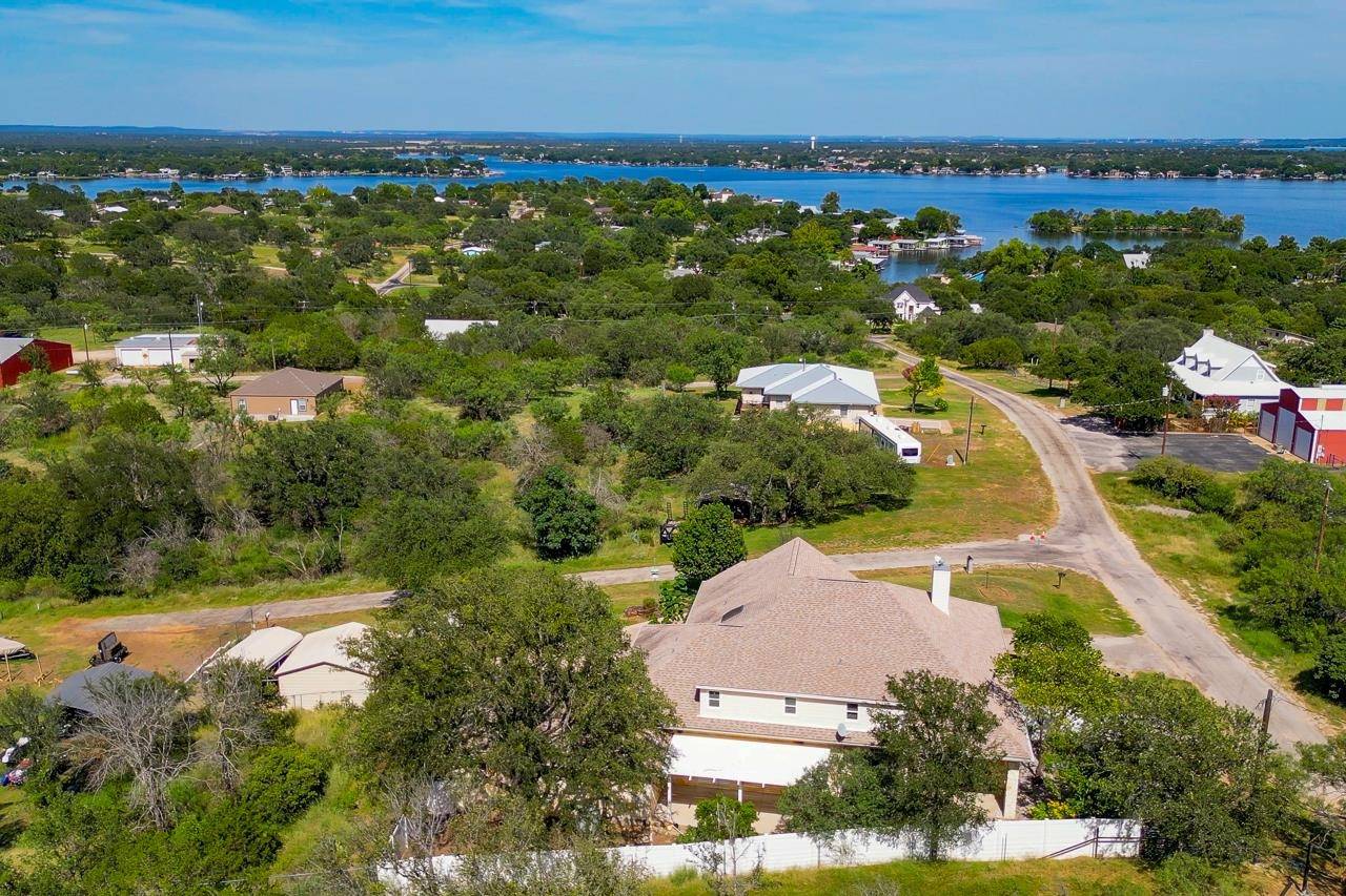 301 Dove Haven, Sunrise Beach, TX 78643
