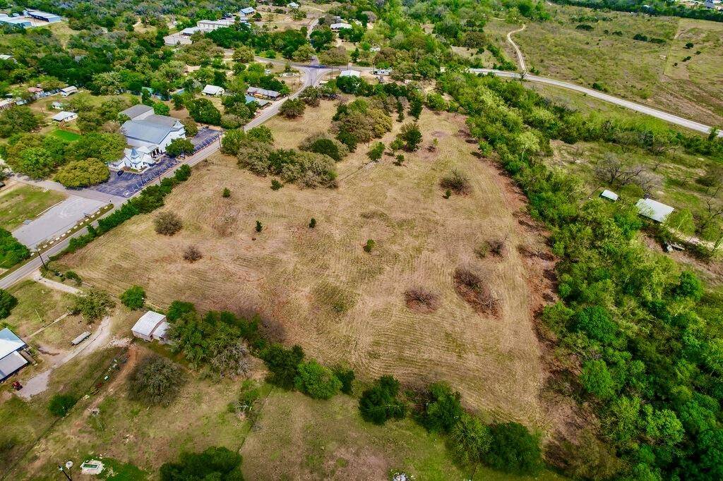 7908 COUNTY ROAD 404, Spicewood, TX 78669