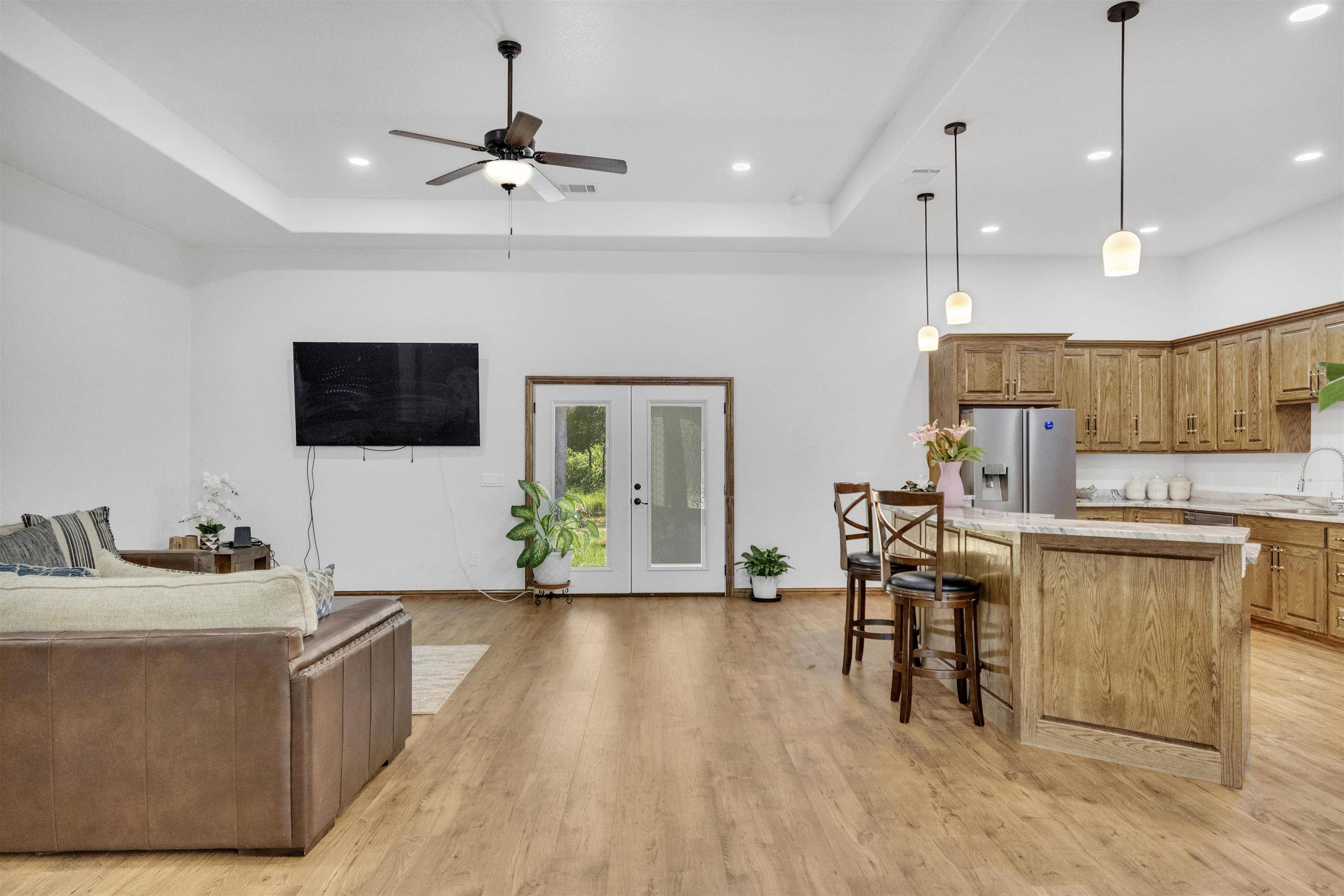 1899 Viewcrest, Granite Shoals, TX 78654-0000