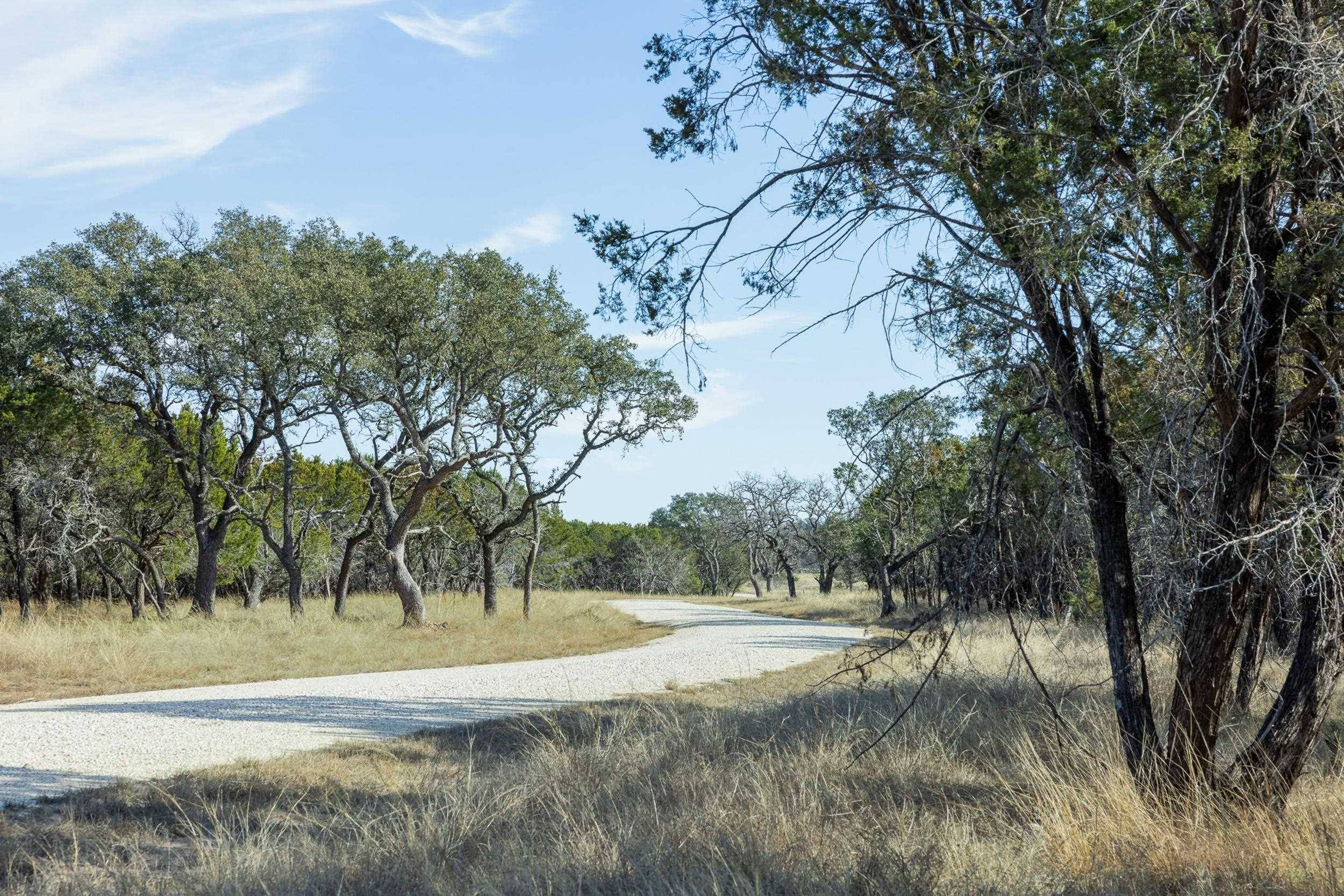 Lot 1 Bluestem LN, Lampasas, TX 76550