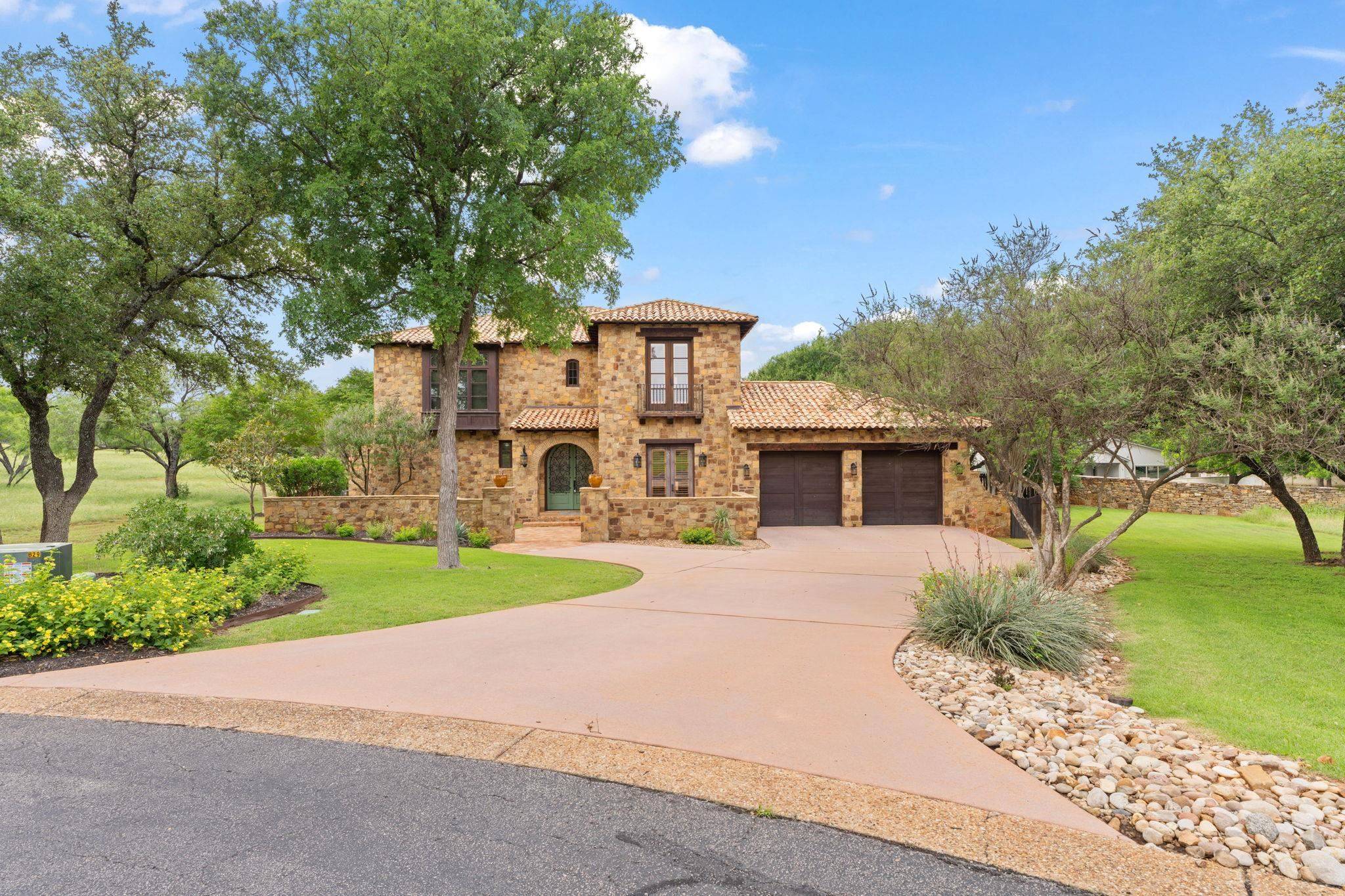 106 Milagro, Horseshoe Bay, TX 78657