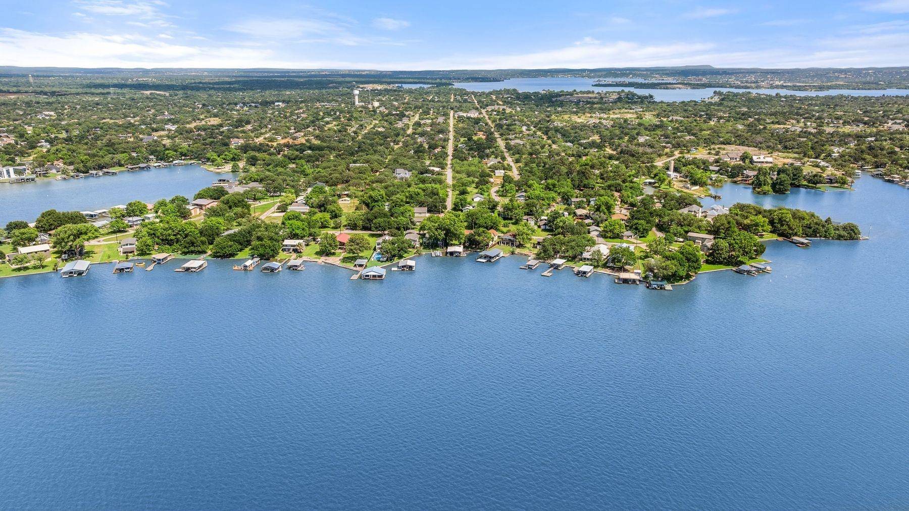 402 South Shorewood, Granite Shoals, TX 78654