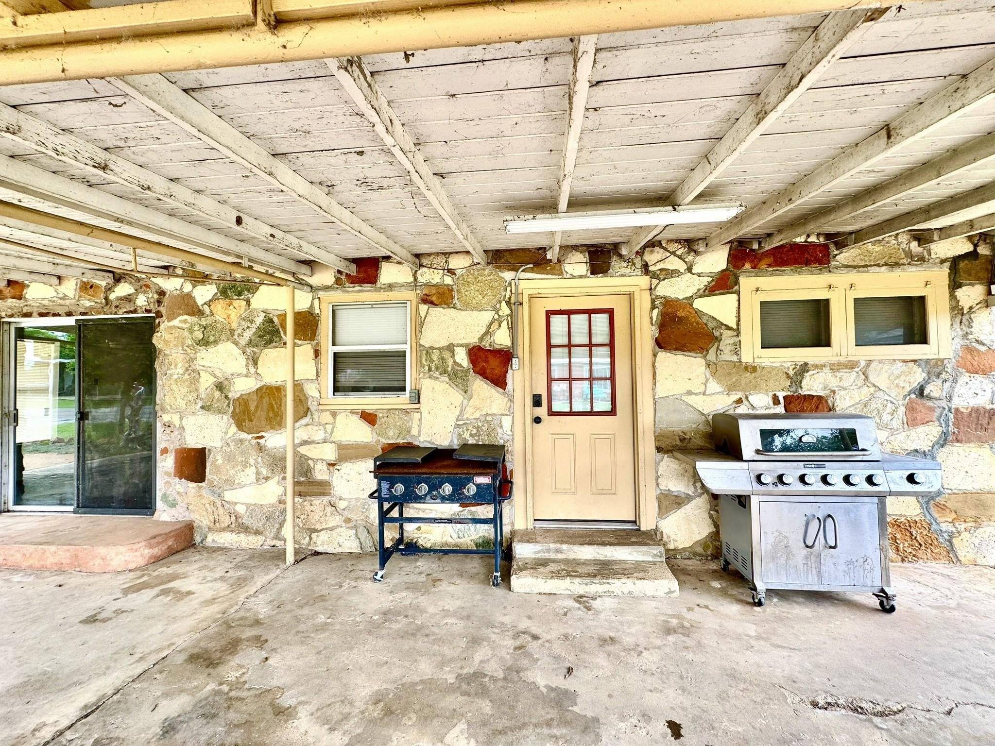 200 Persimmon, Tow, TX 78672