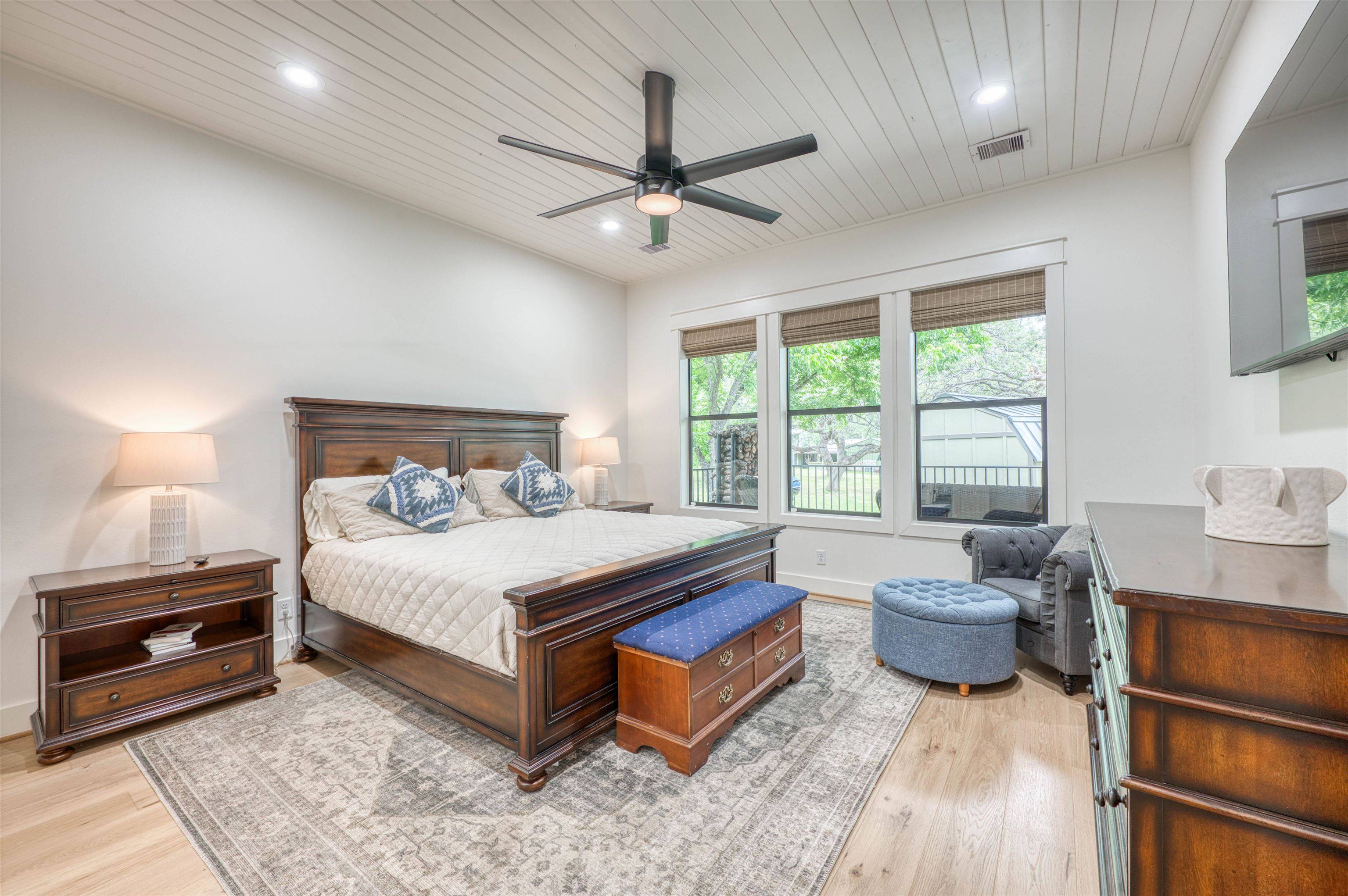 2001 Granite Cove RD, Kingsland, TX 78639-0476