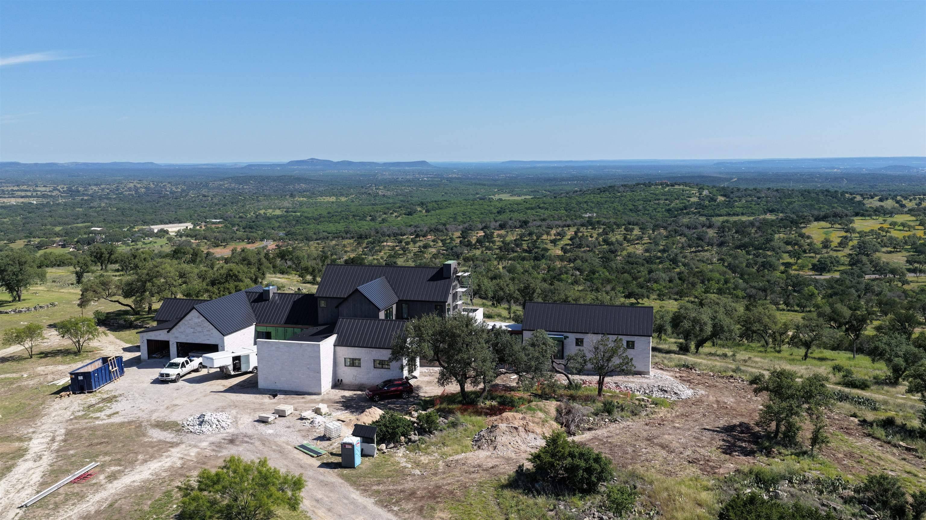 3531 RM 3347 RD, Round Mountain, TX 78663