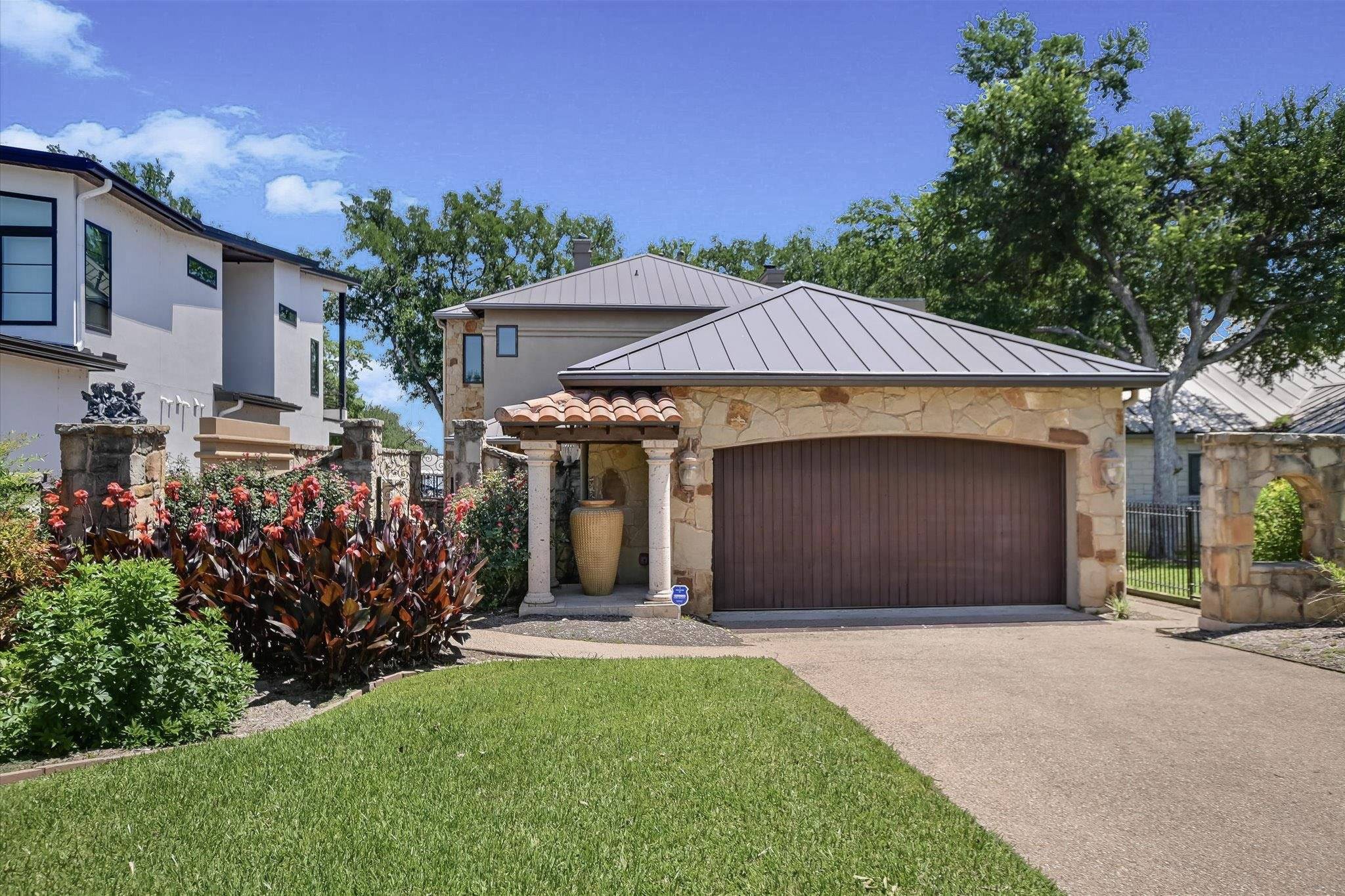 507 Sandy Mountain Dr., Sunrise Beach, TX 78643