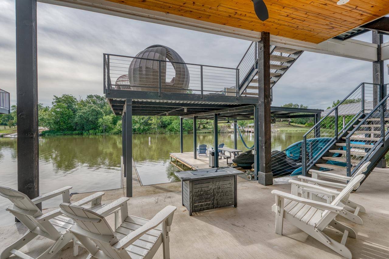 1597 Glen Cove DR, Kingsland, TX 78639