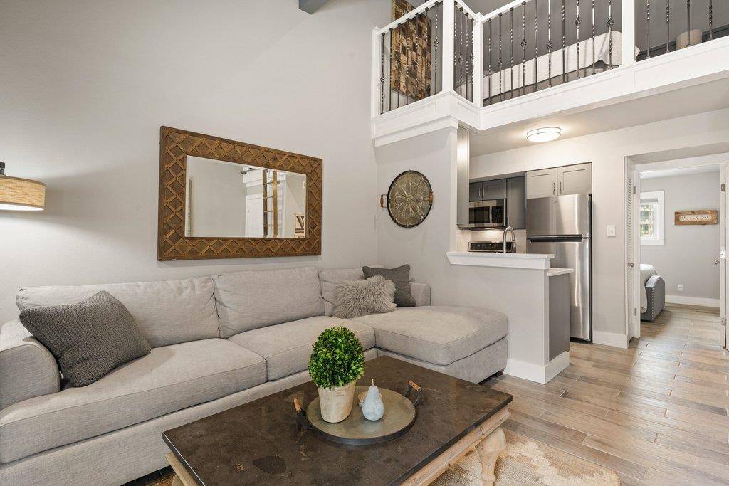 103 Island Drive #2, Horseshoe Bay, TX 78657