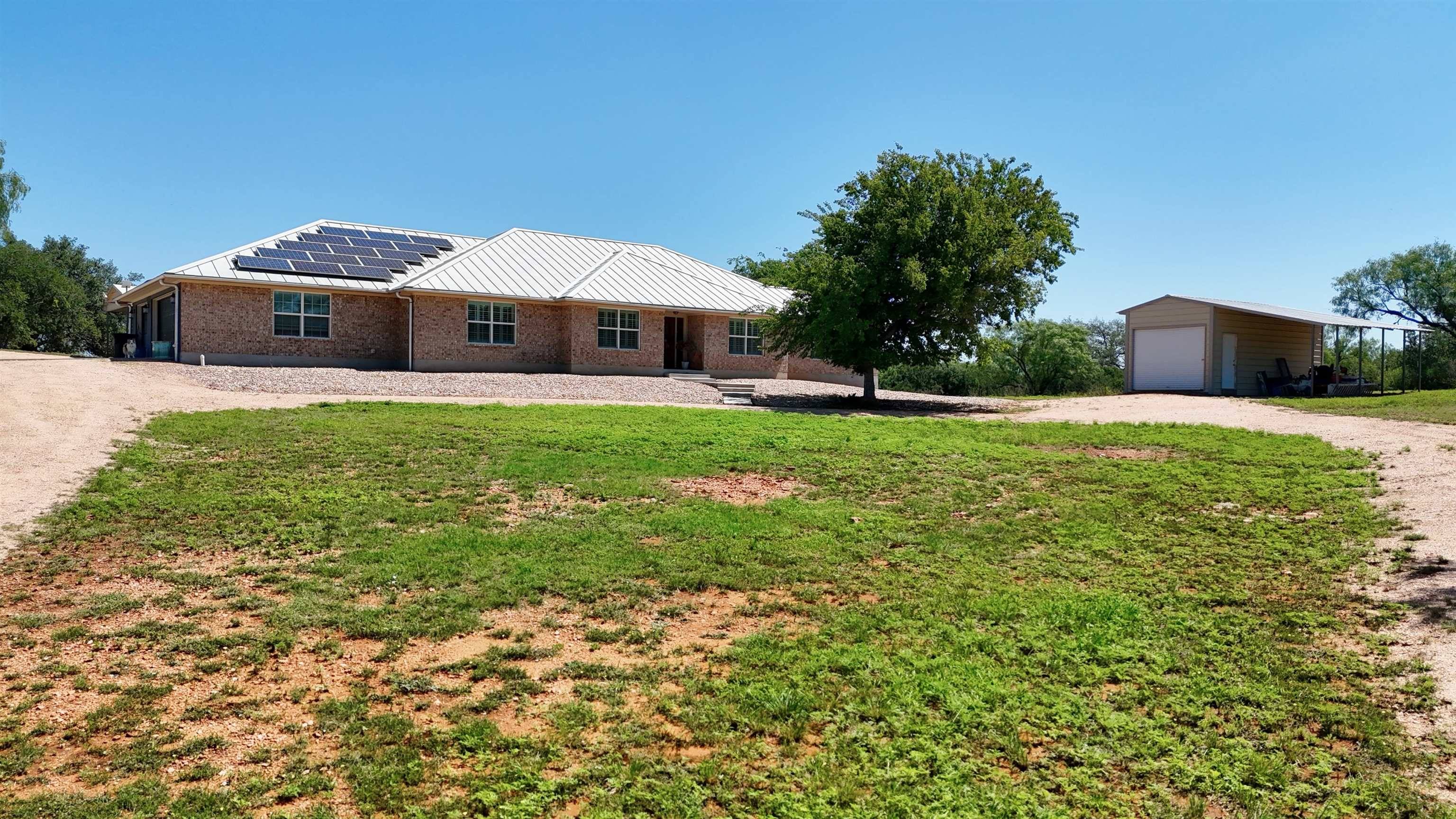 116 County Road 117 RD, Llano, TX 78643-1271