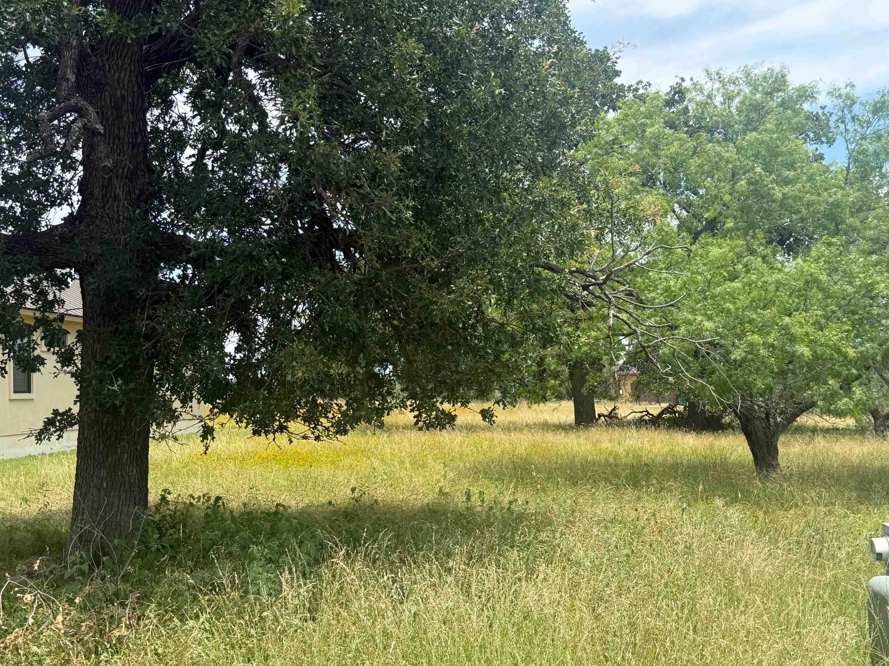 302 Lakawana, Horseshoe Bay, TX 78657