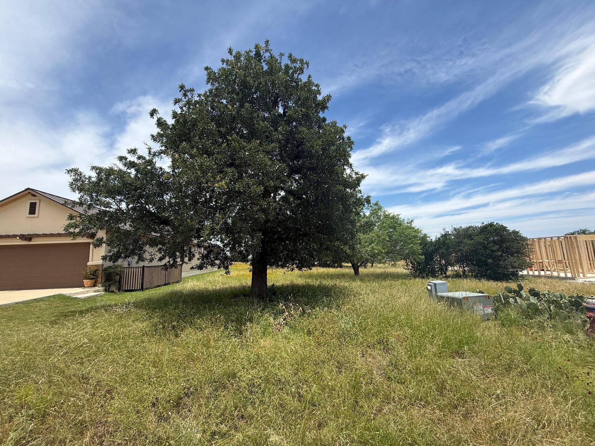 302 Lakawana, Horseshoe Bay, TX 78657