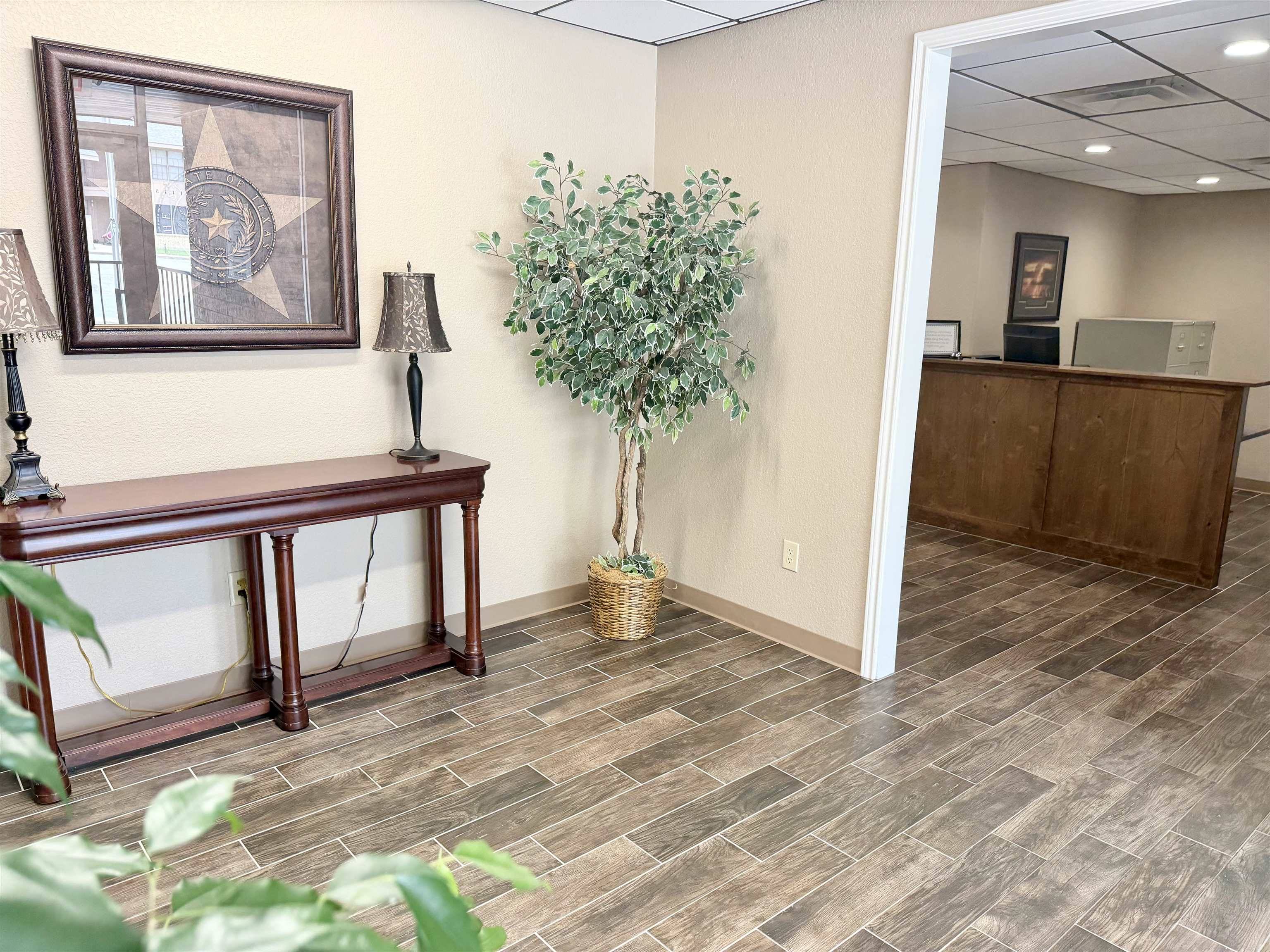 1110 N Broadway ST, Marble Falls, TX 78654