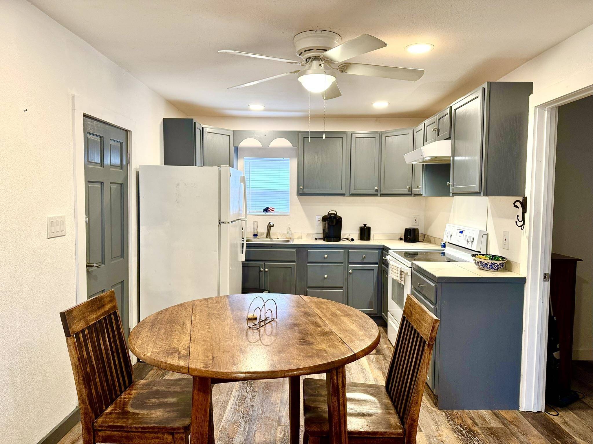 103 W Hamilton, Llano, TX 78643