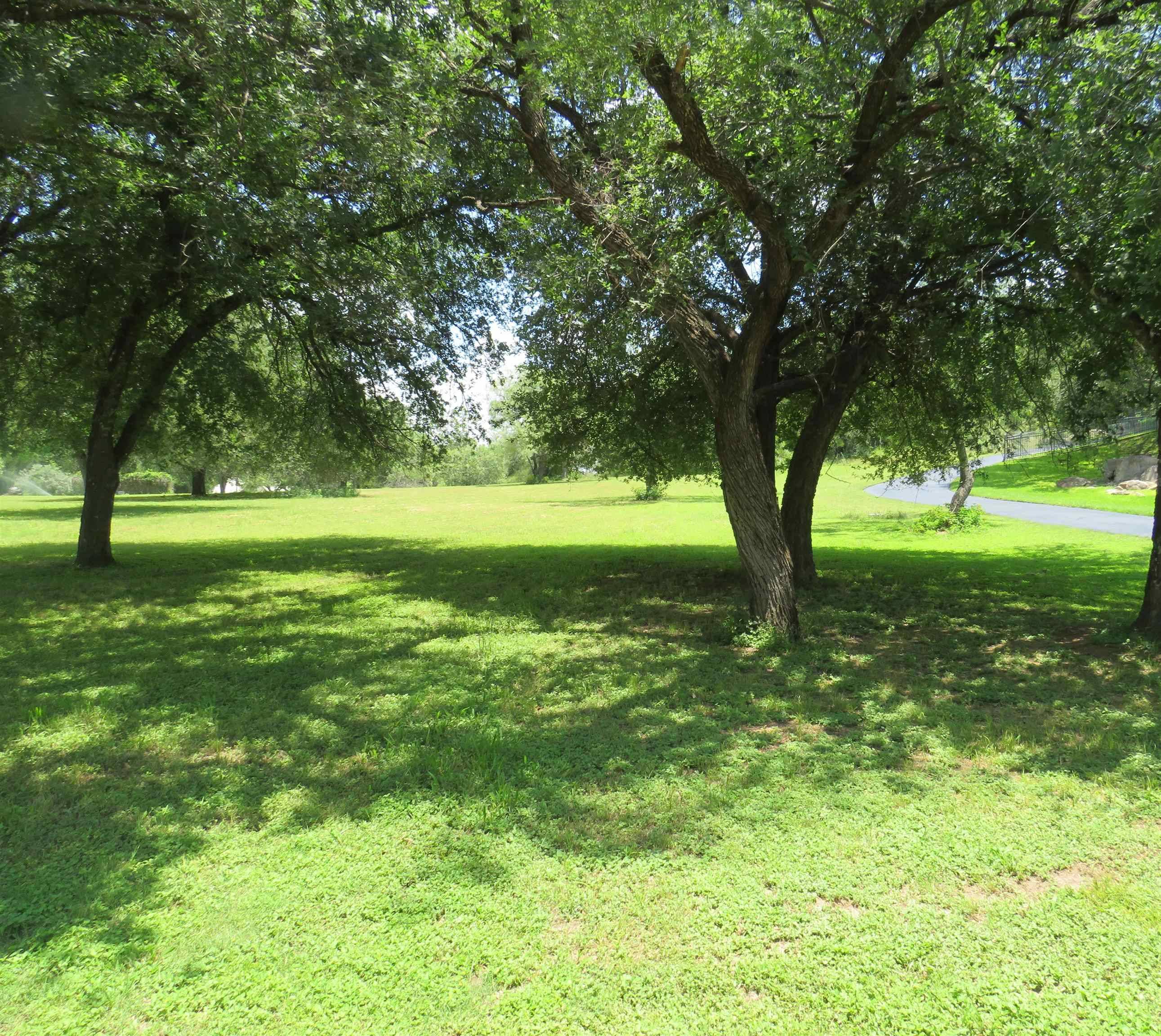 Lot 67 Bridgepoint DR, Kingsland, TX 78639