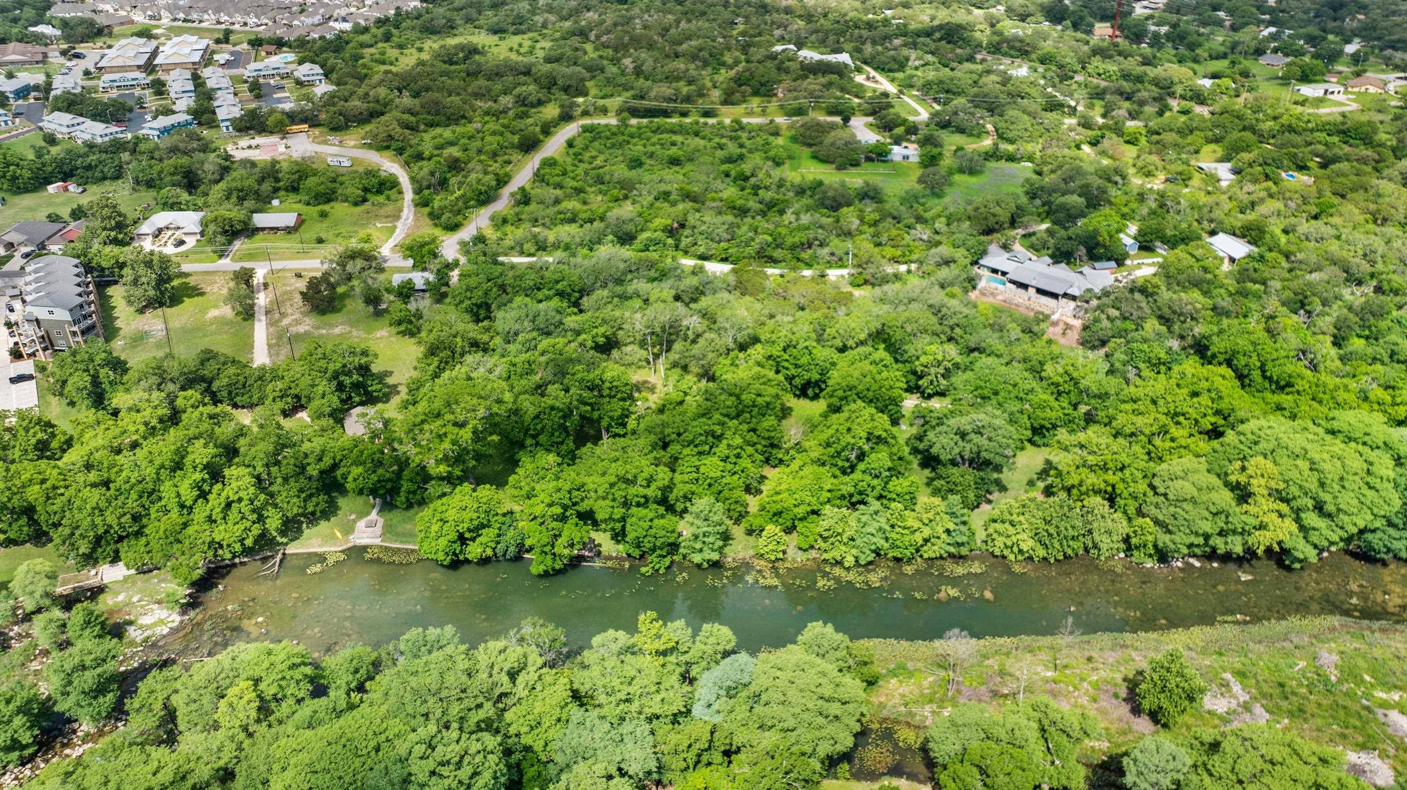 1242 Ervendberg AVE, New Braunfels, TX 78130