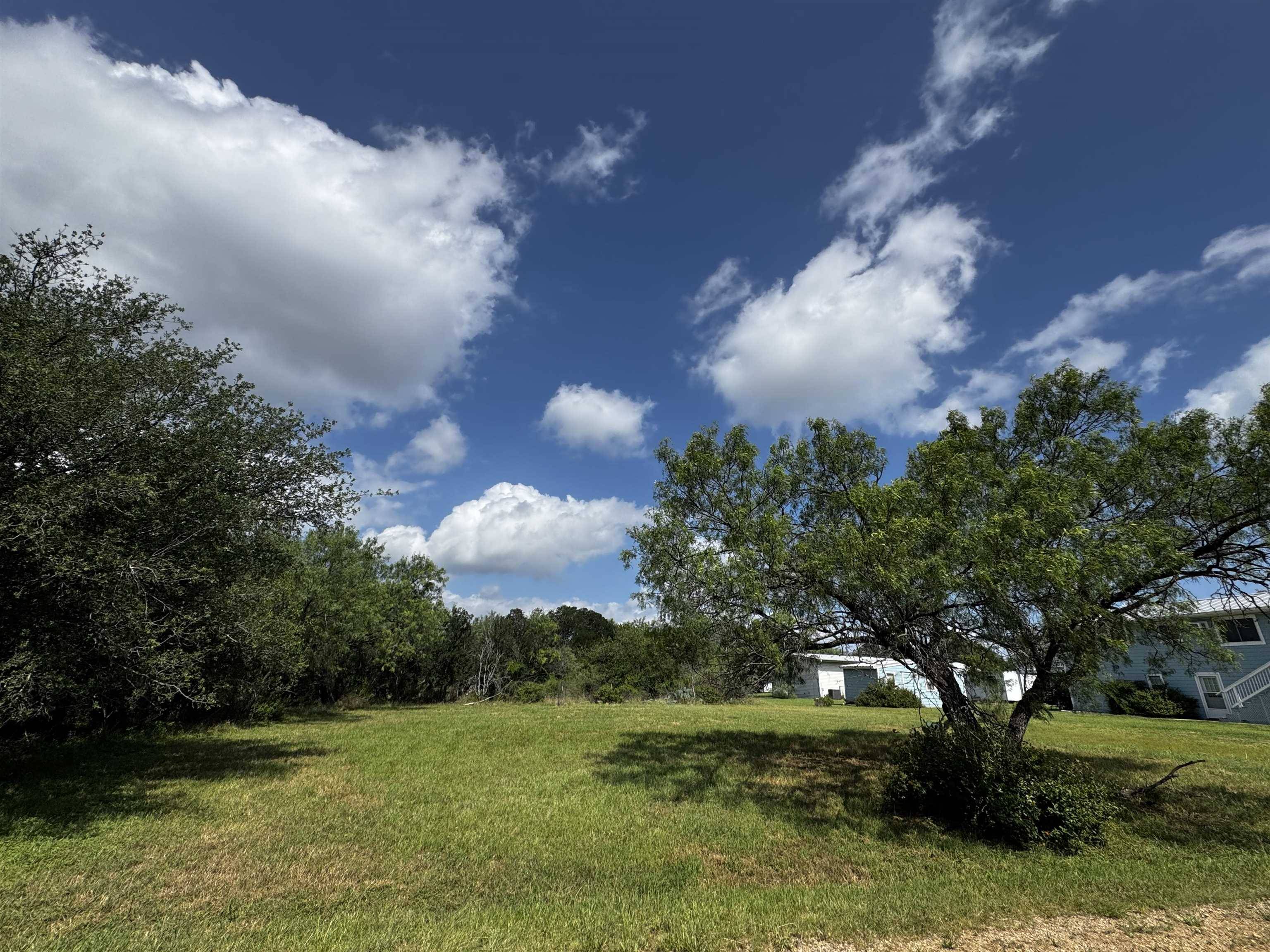1304 Viewcrest, Granite Shoals, TX 78654