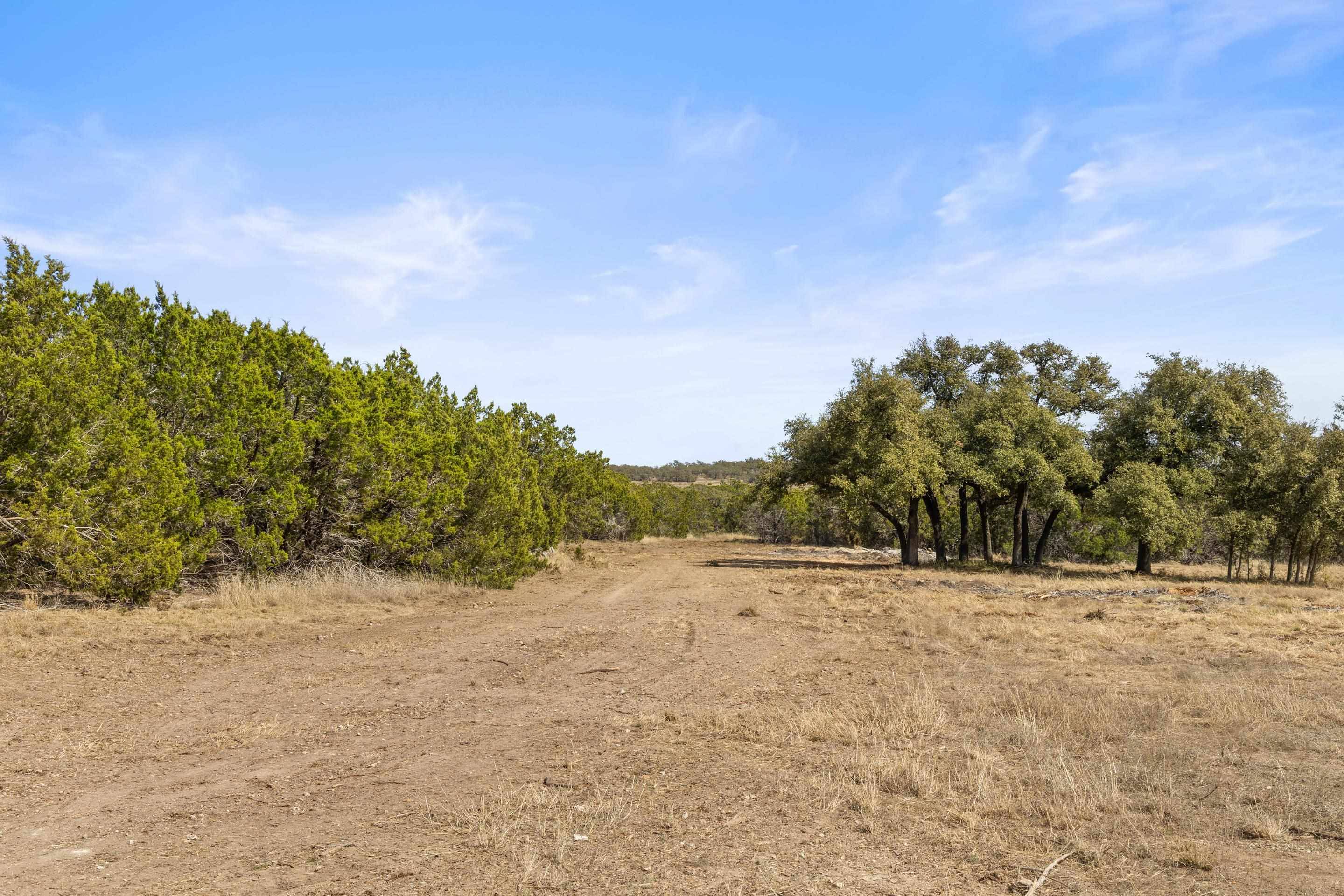 535 Becker RD, Johnson City, TX 78636