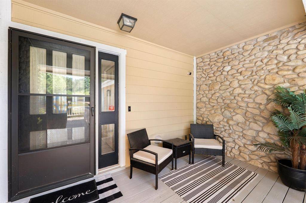 310 Dogie DR, Horseshoe Bay, TX 78657