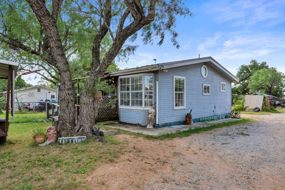 813 Odessa ST, Kingsland, TX 78639
