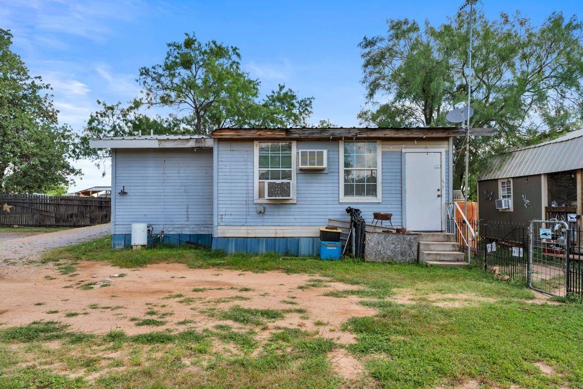 813 Odessa ST, Kingsland, TX 78639