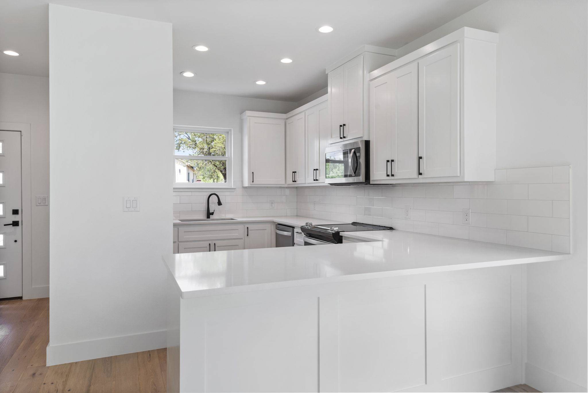 1303 Faultline, Horseshoe Bay, TX 78657