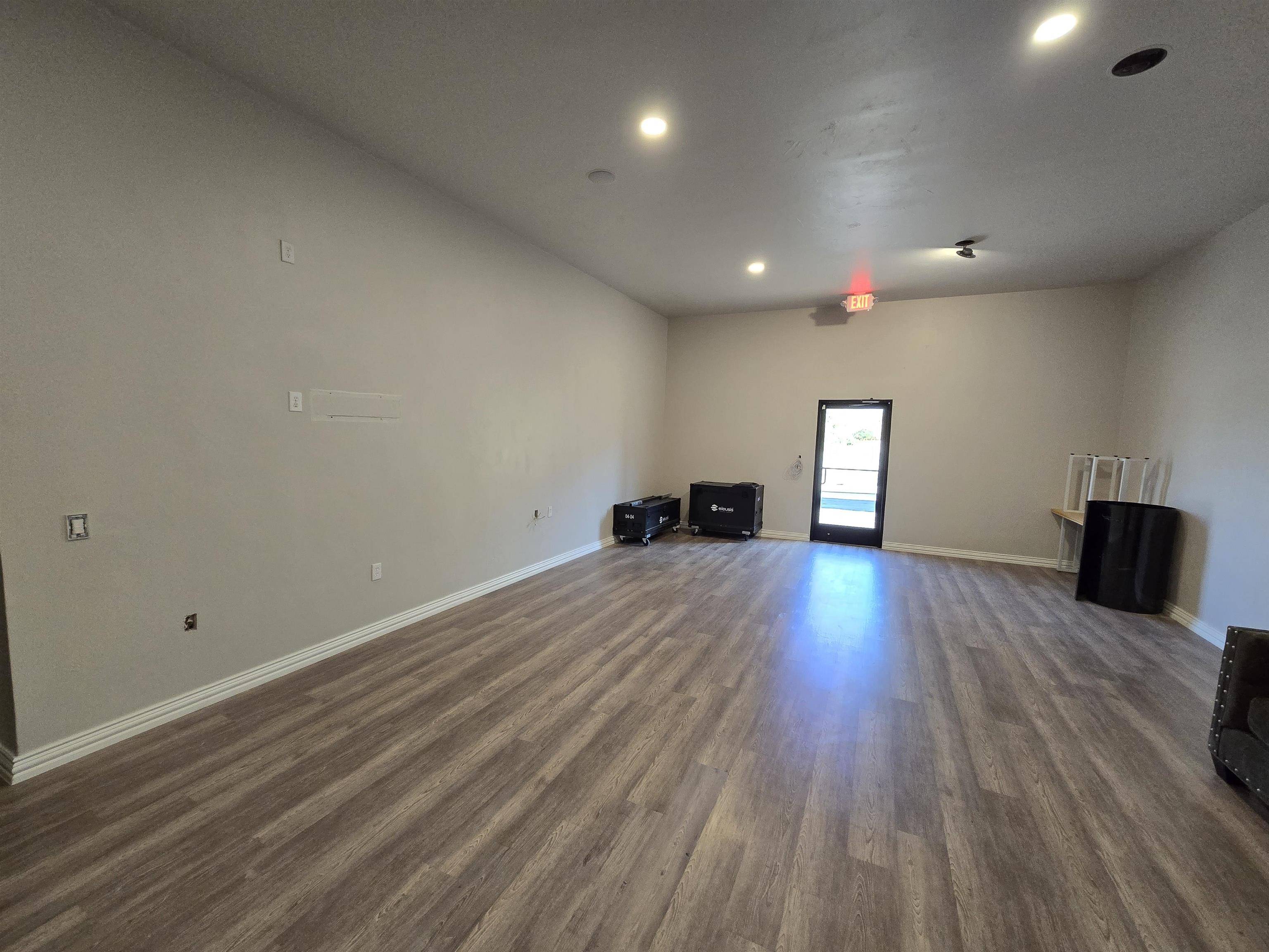 4819 FM 2147, Cottonwood Shores, TX 78657