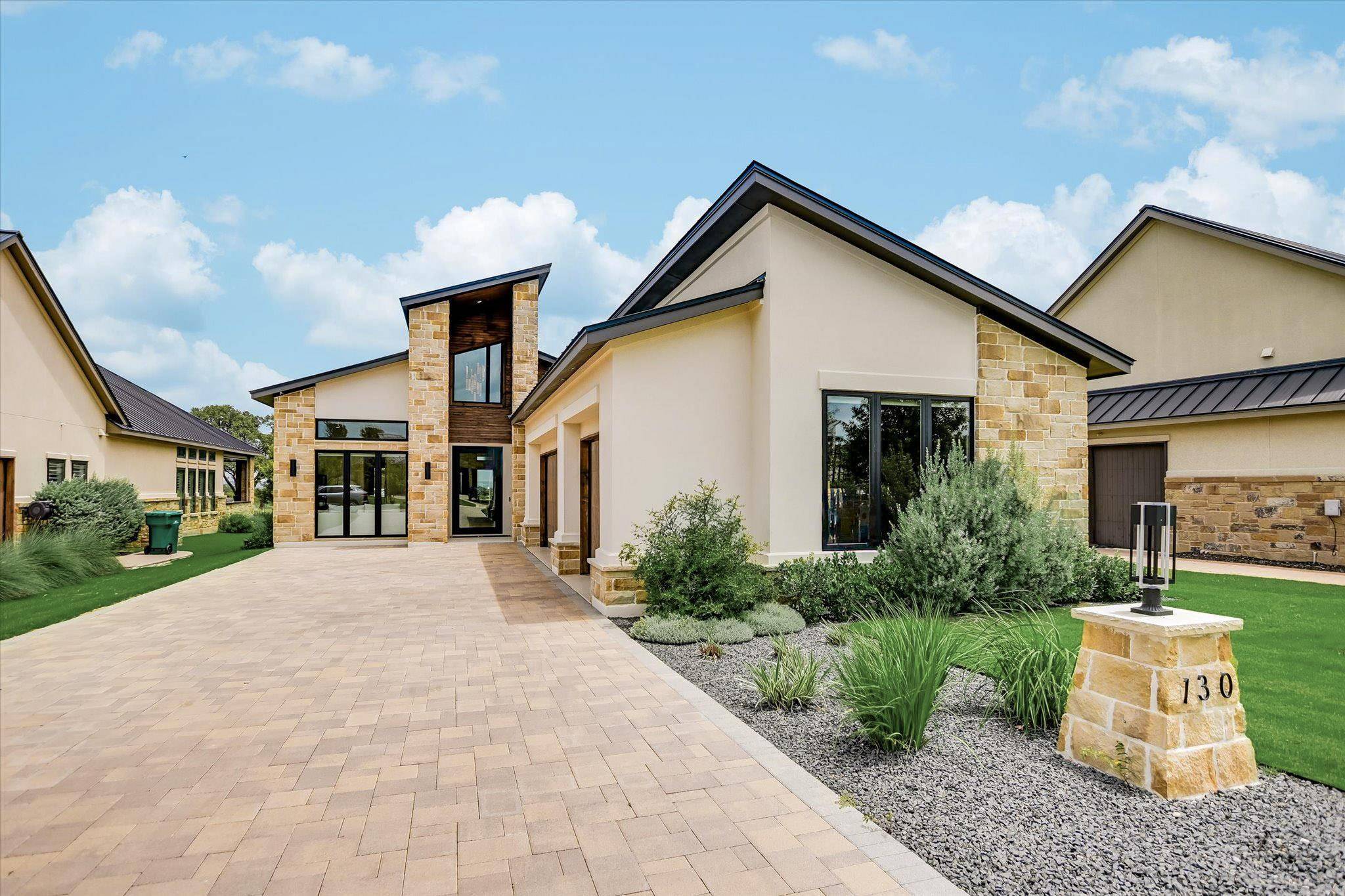 130 Azalea Loop, Horseshoe Bay, TX 78657