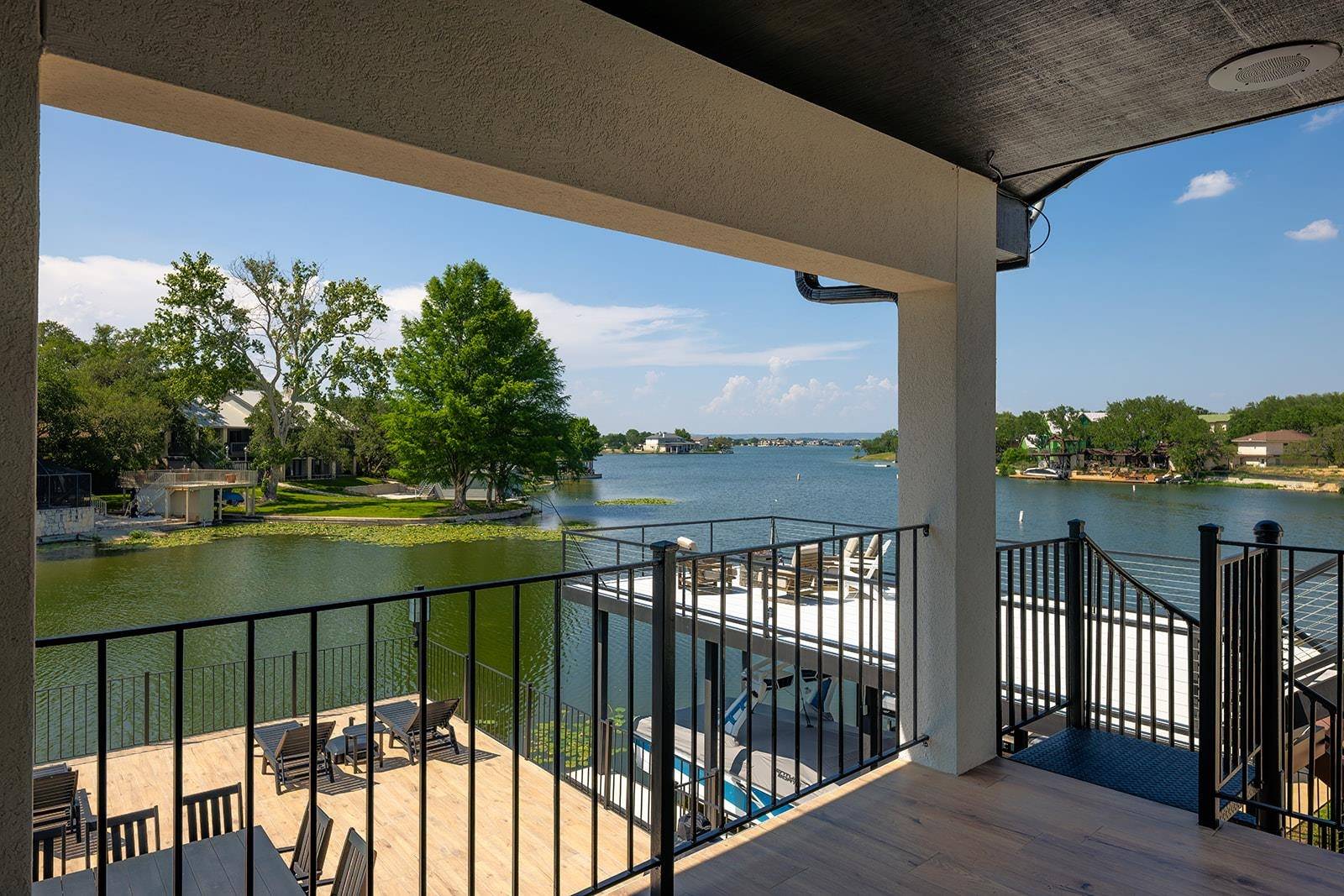 509 Hi Circle N, Horseshoe Bay, TX 78657