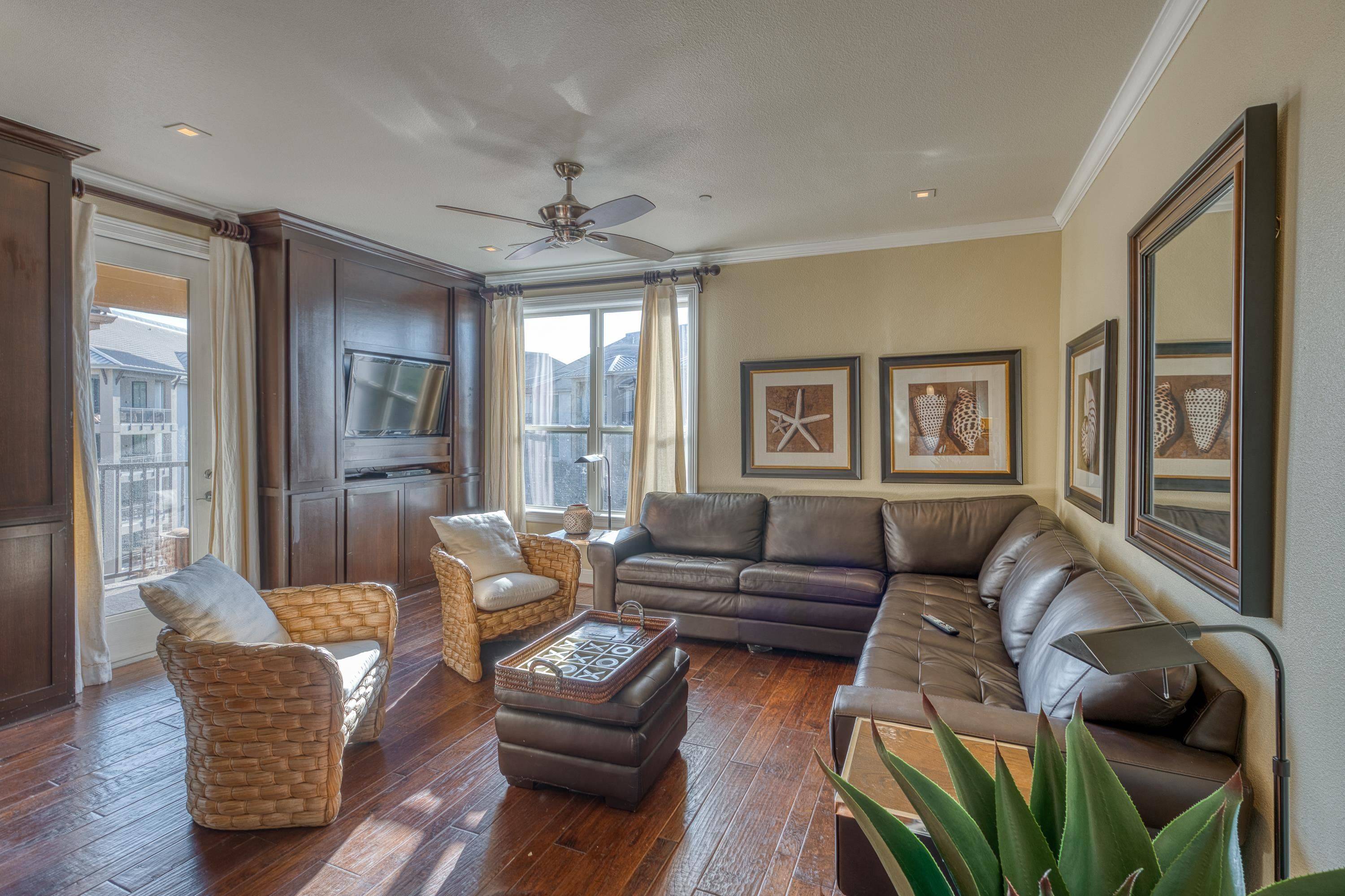 98 Island Drive #41, Horseshoe Bay, TX 78657