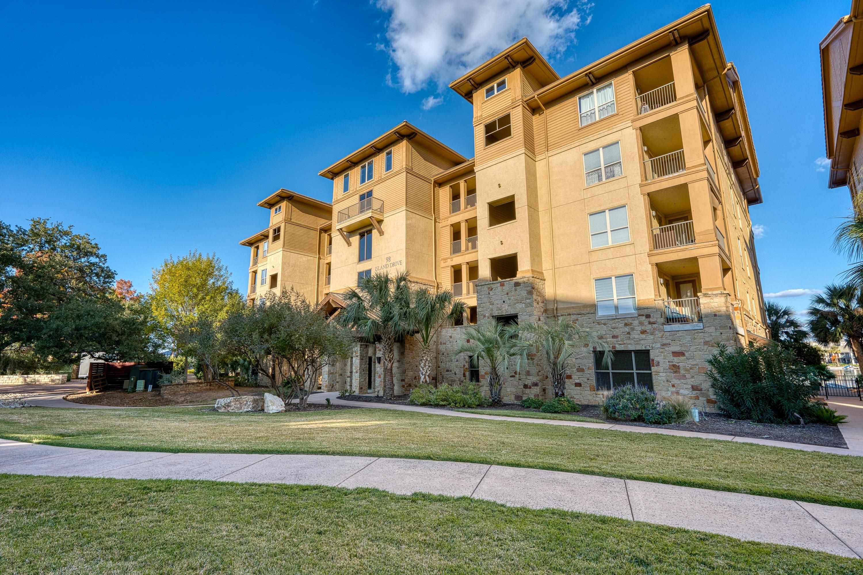 98 Island Drive #41, Horseshoe Bay, TX 78657