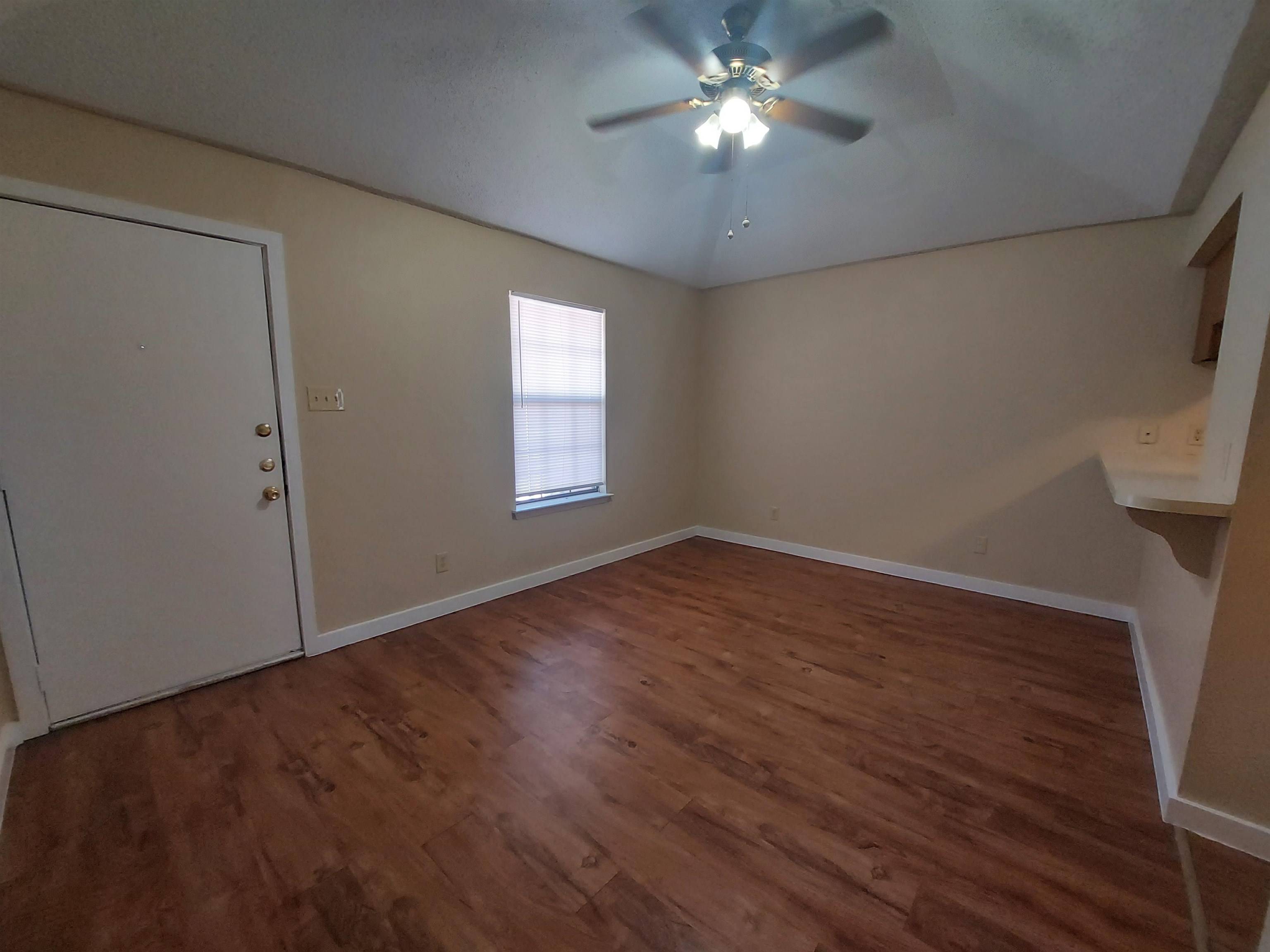 1116 Ninth Street, Marble Falls, TX 78654